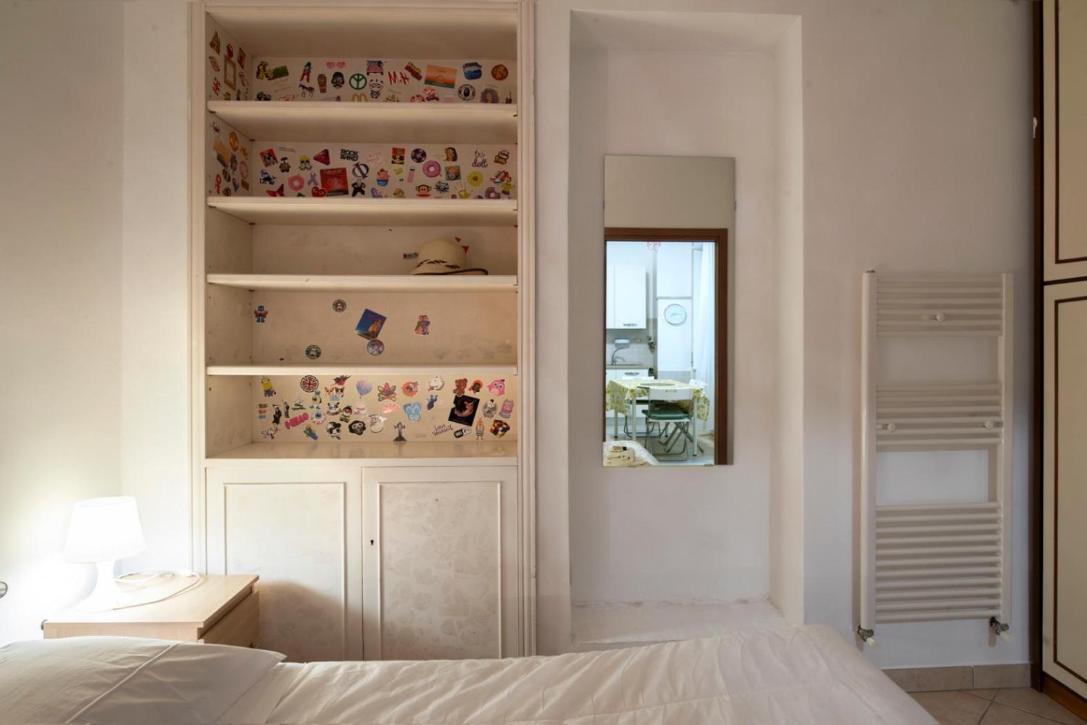 Spacious Apartment near St Peter's Church
