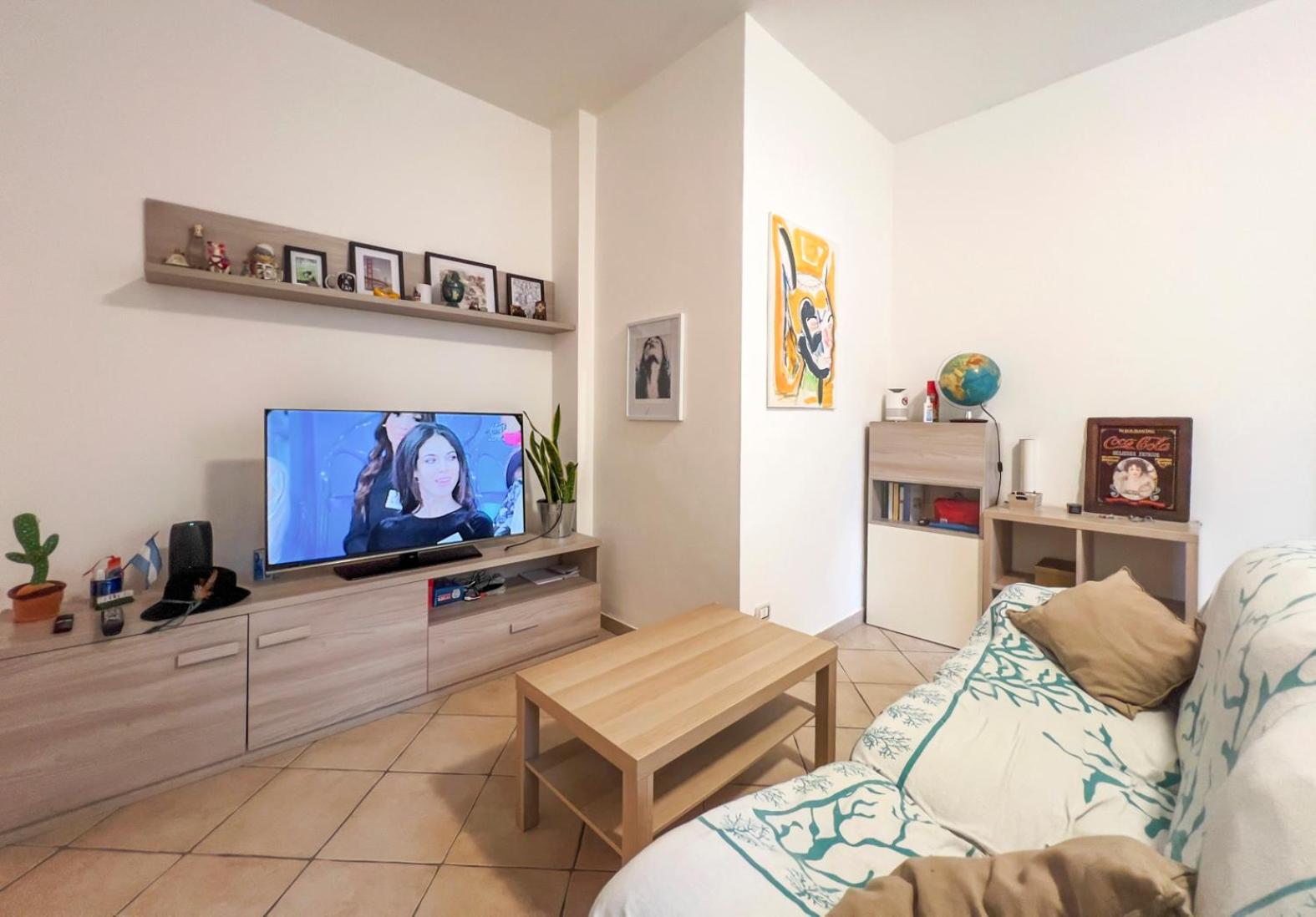 Spacious Apartment near St Peter's Church
