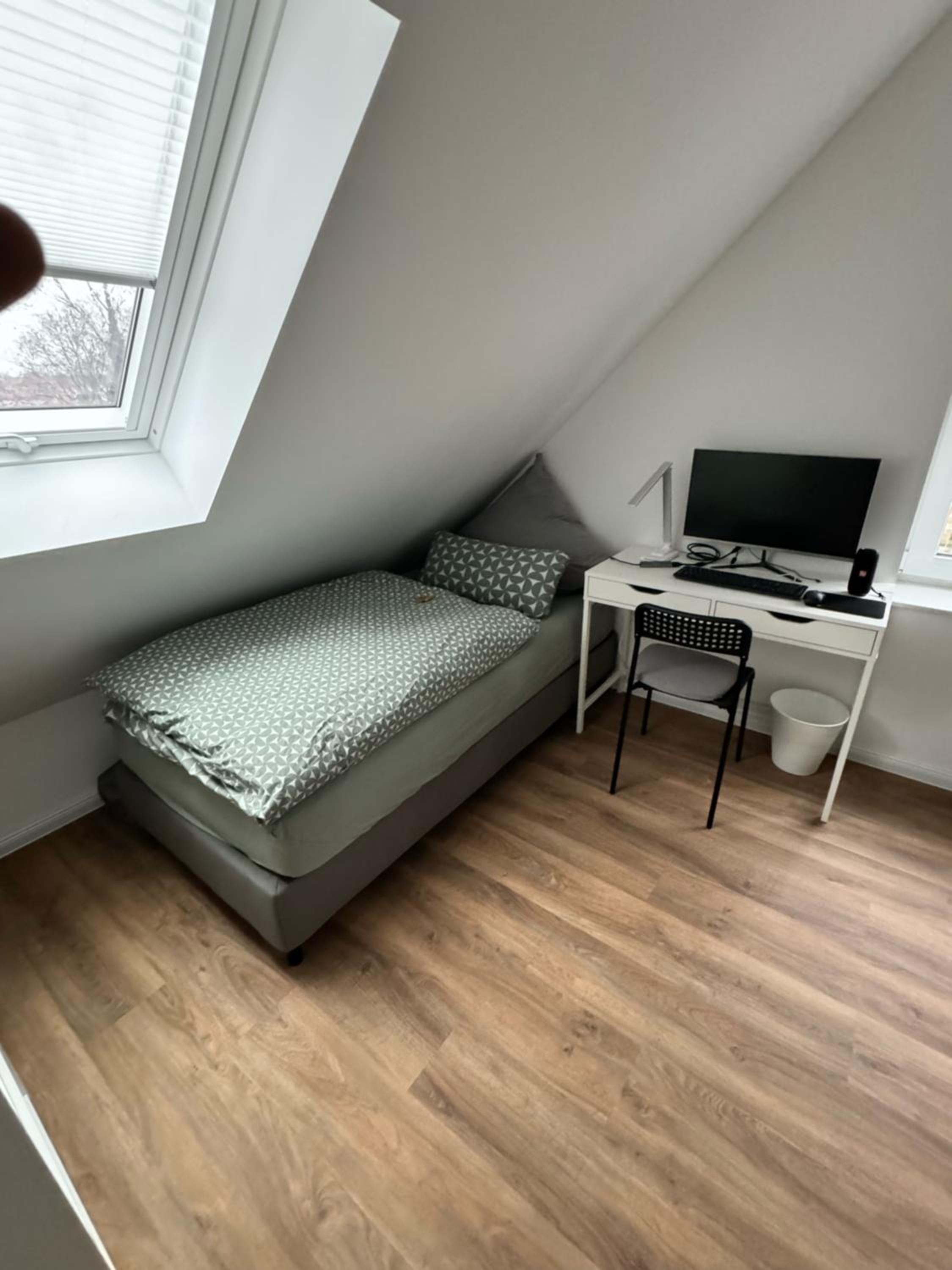 Modernes Apartment, voll eingerichtet inkl Parkplatz WLAN