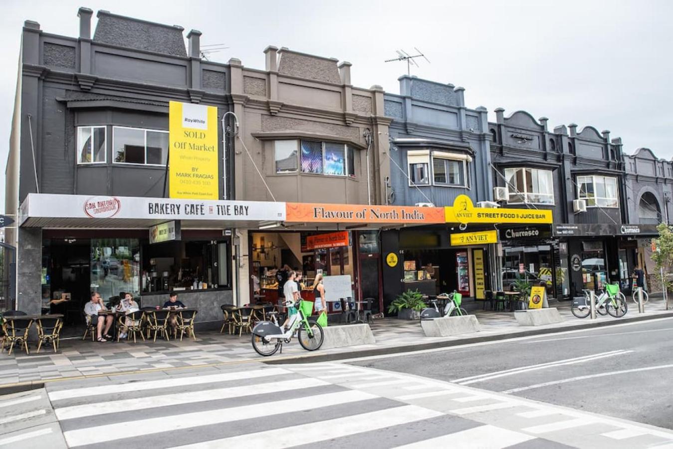 Coogee Coastal Escape #1 - 3 Mins to Sand & Dining