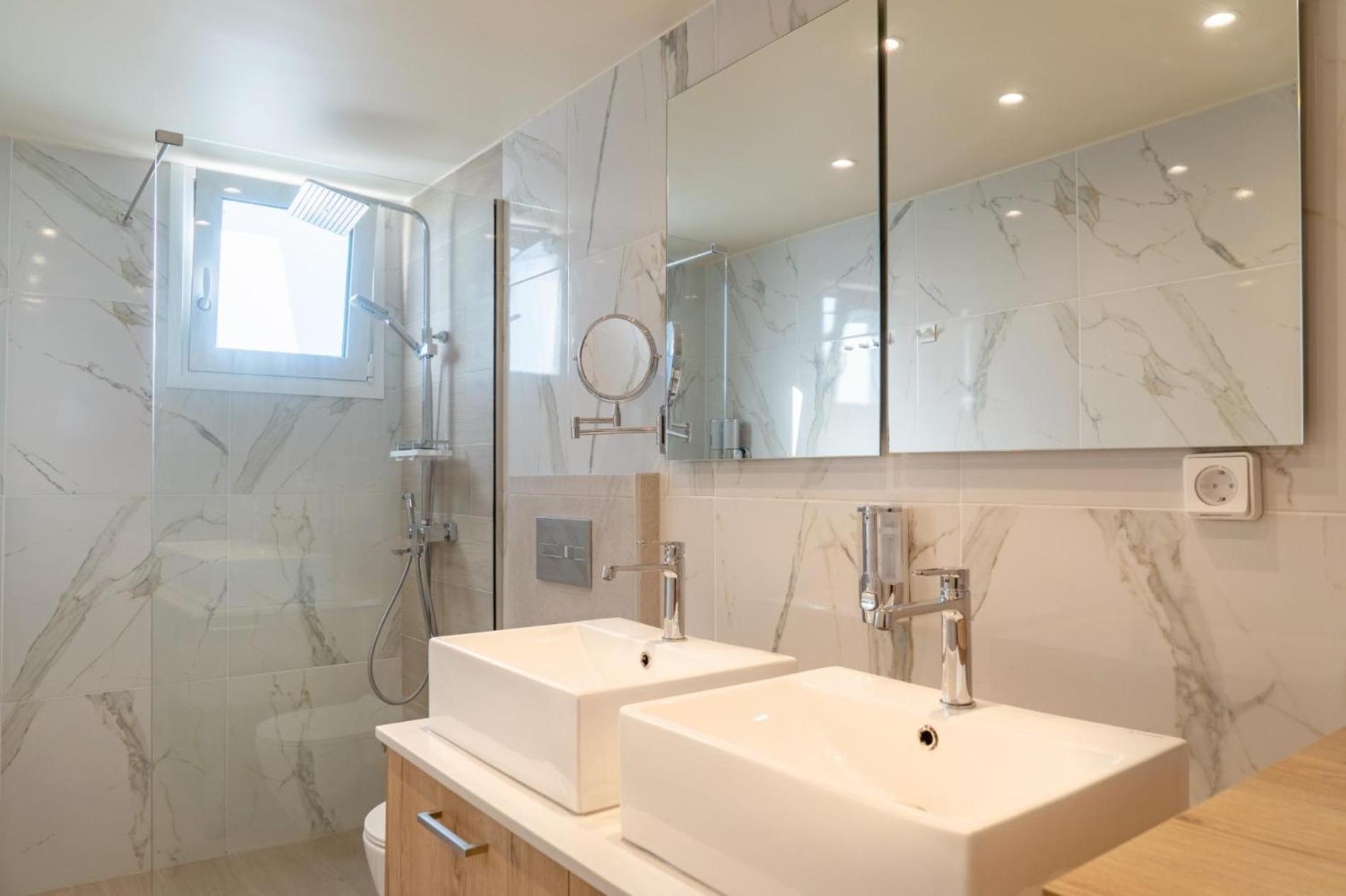 Diamond Nevelo Quality Villas