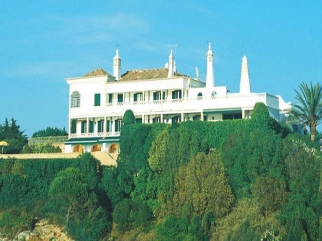Spectacular Carvoeiro Villa Villa Sunshine Delight Private Pool & Amazing view 4
