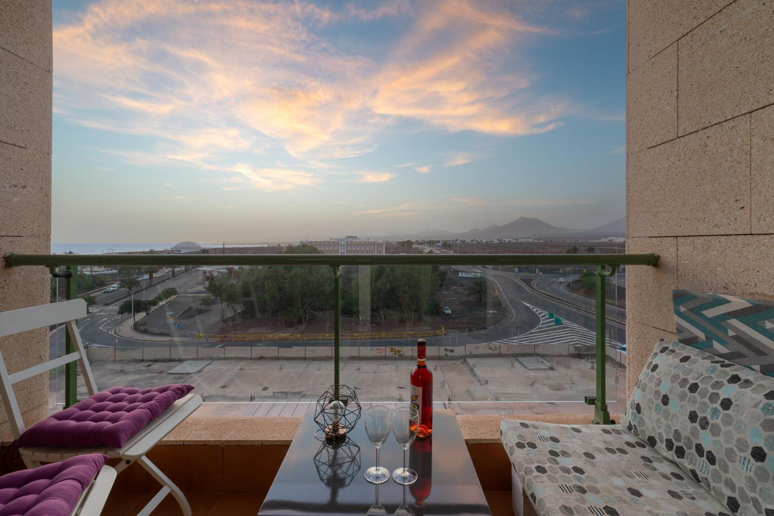 Lanzahost Lovely Views XXI