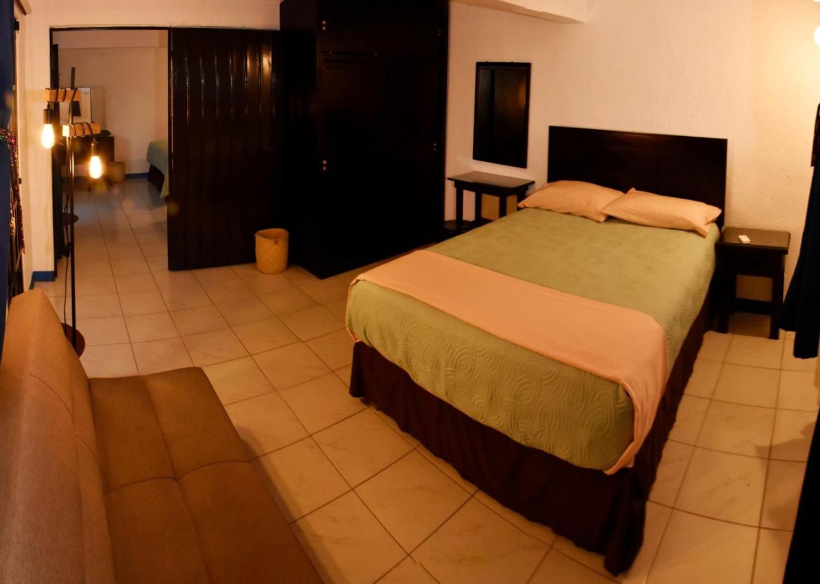 Casa Gris Alemán view 4