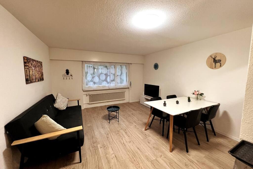 2.5 Rooms Furnished Apartment in Luzern Nr 12 view 2