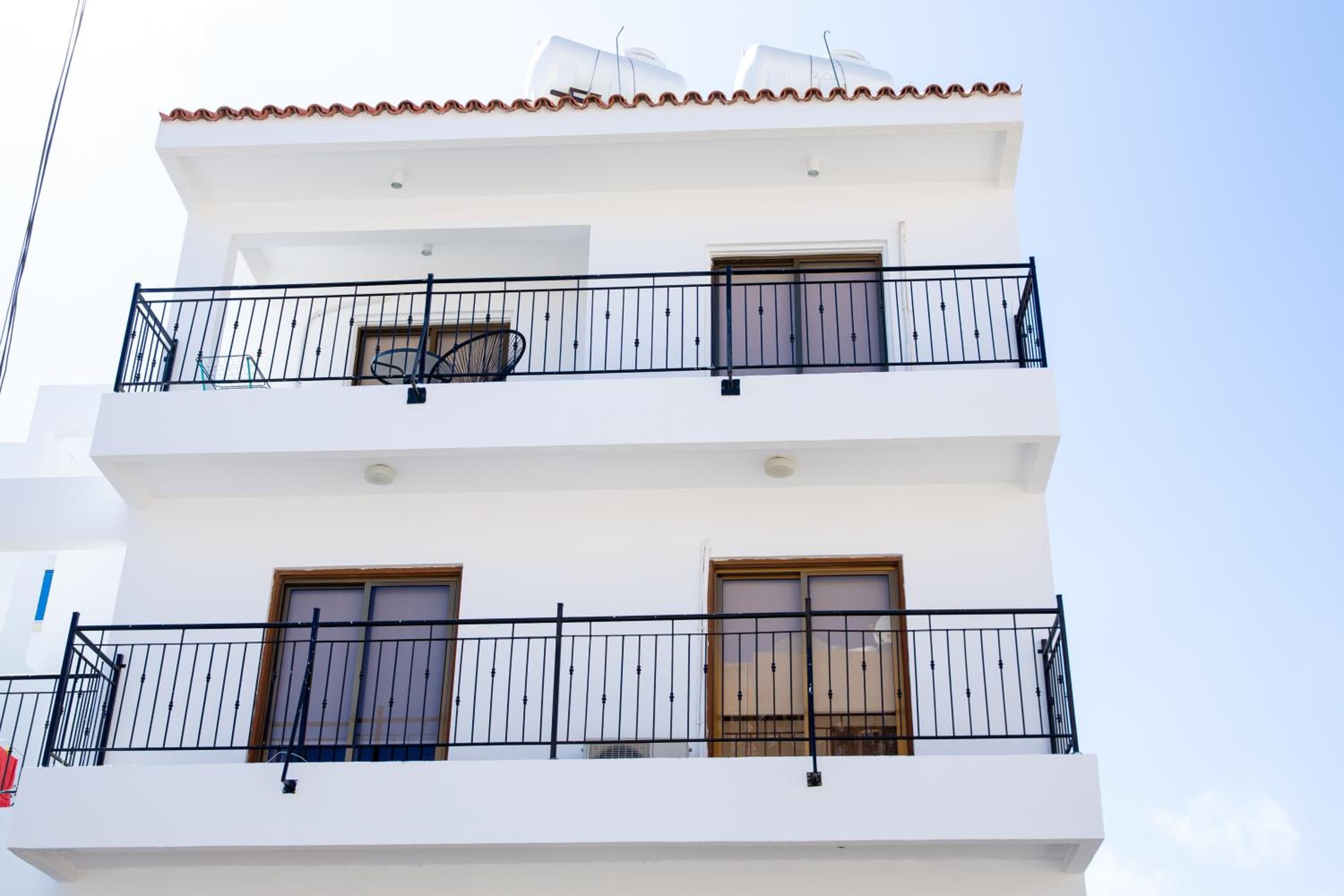 Modern 2bd appartment near mall- Internet 1Gbps