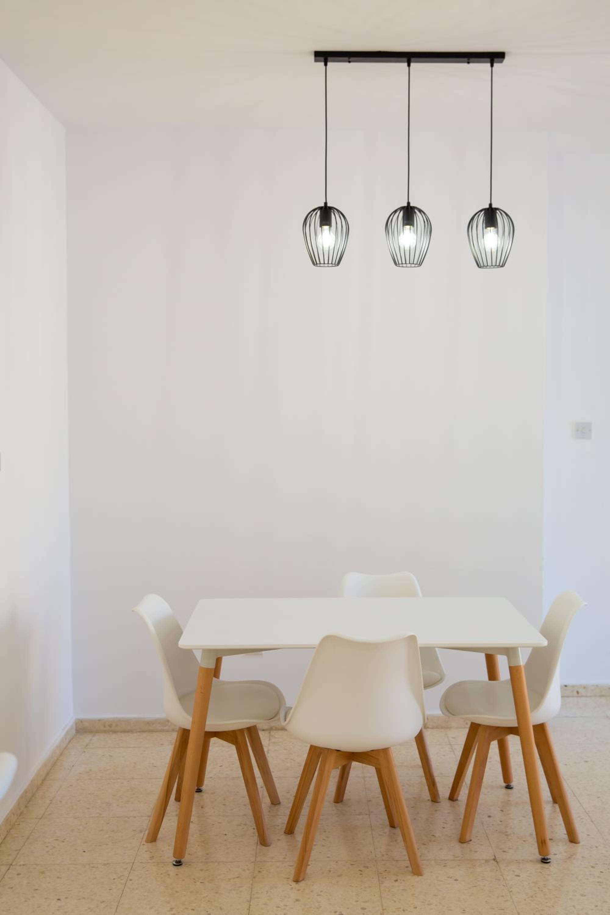Modern 2bd appartment near mall- Internet 1Gbps