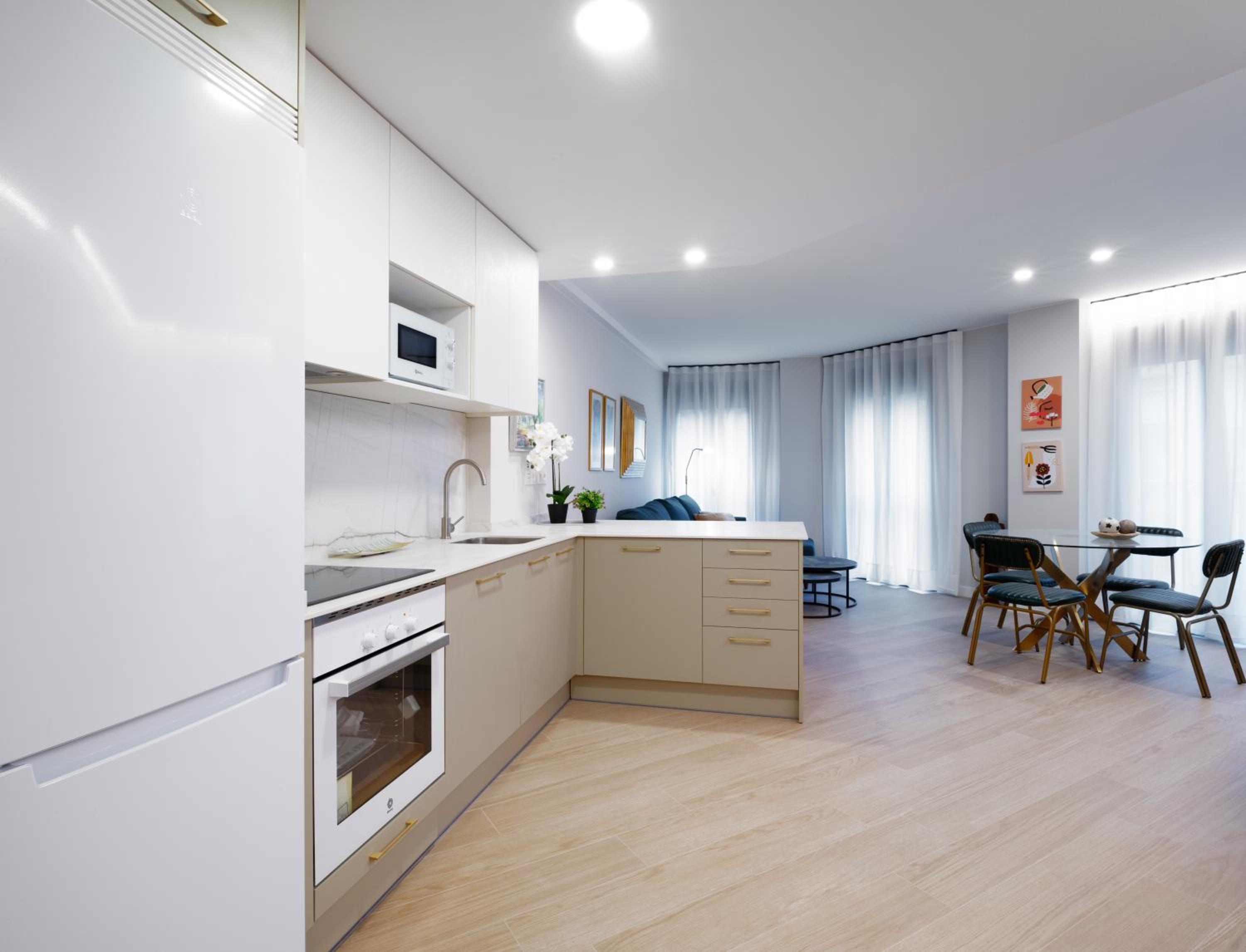 Apartamentos Torre del Reloj
