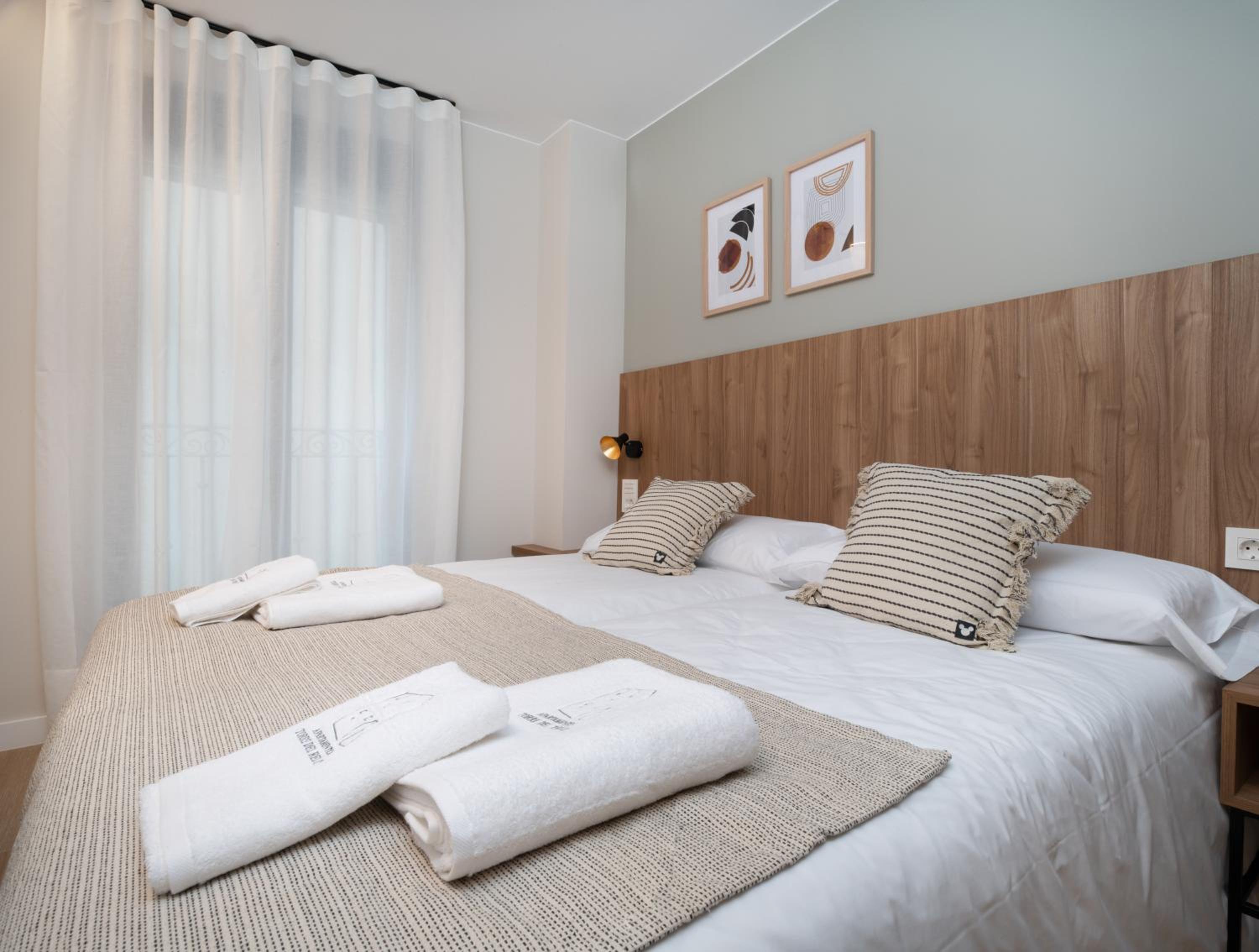 Apartamentos Torre del Reloj