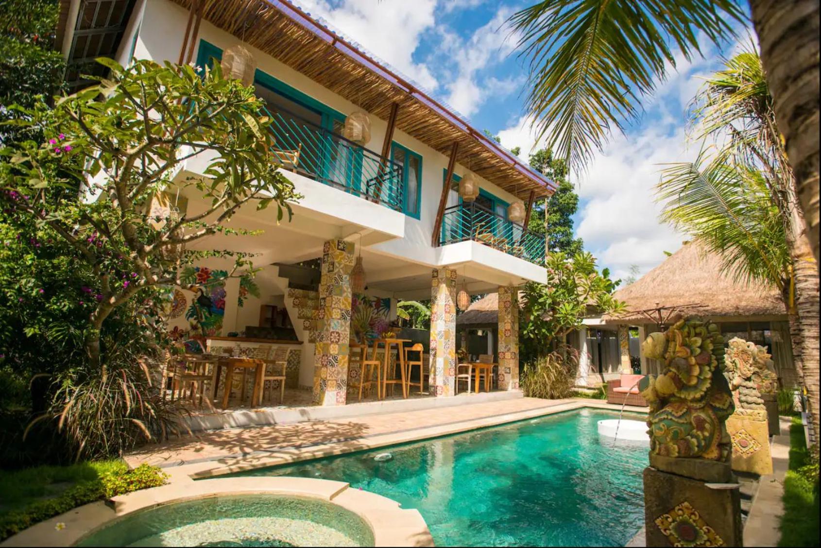 Ubud Dream-III: 2-BDR apartments above the pool
