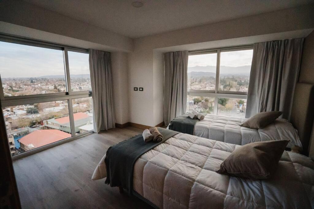Exclusivo Depto en Torre Leloir - by Inside