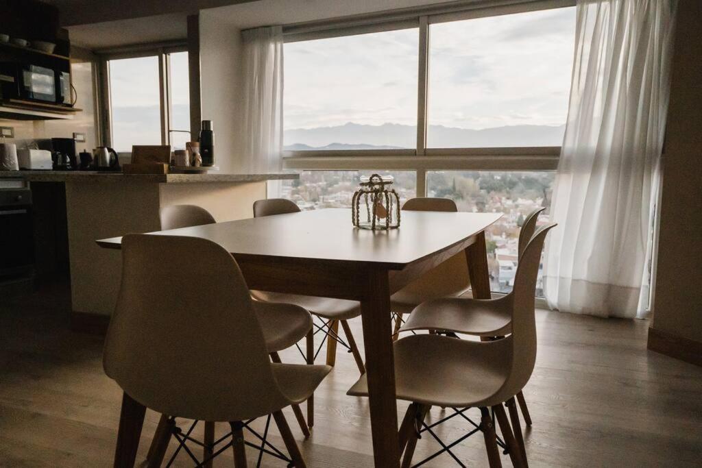Exclusivo Depto en Torre Leloir - by Inside