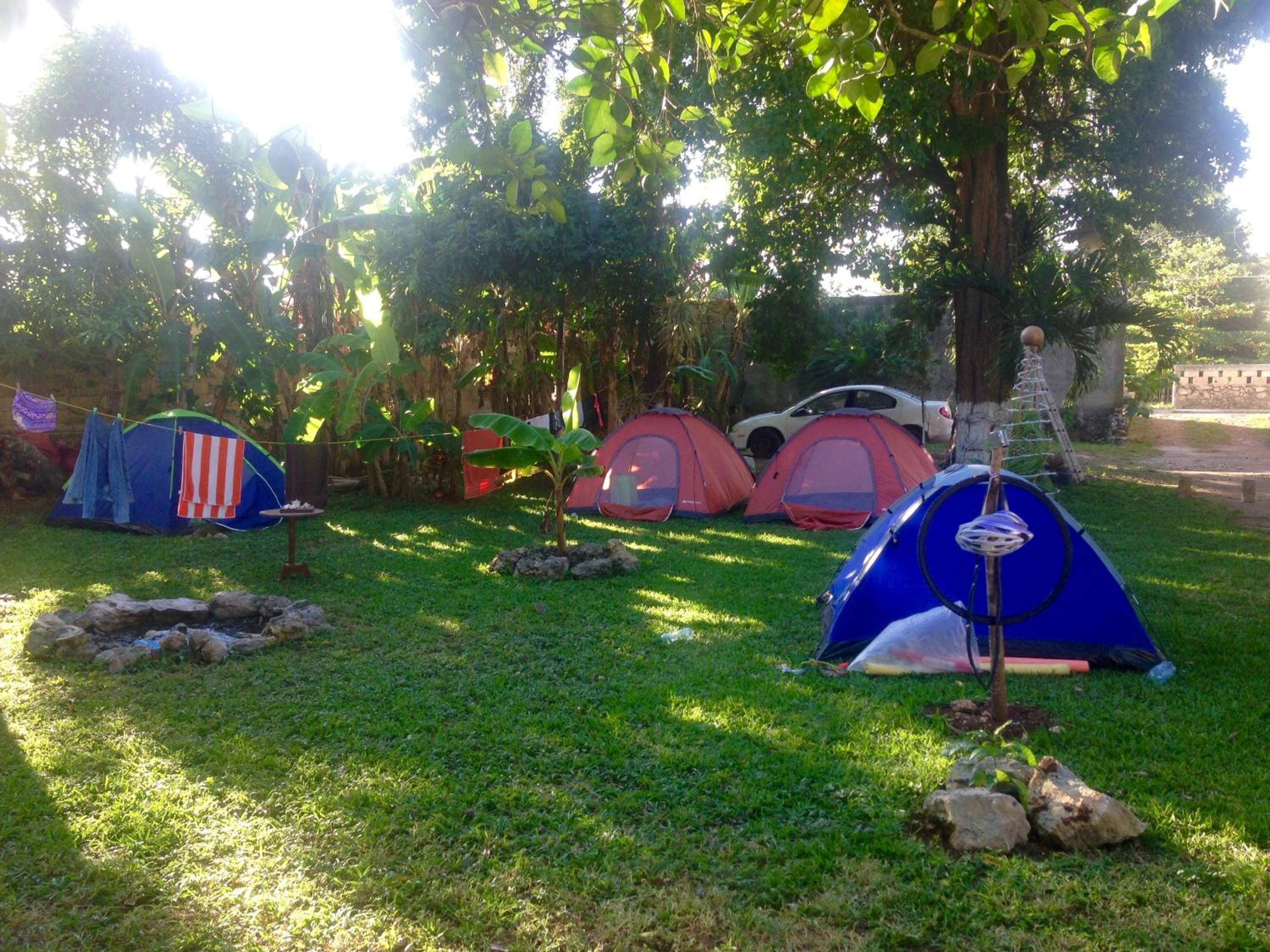 Yaxche Centro Hostal y Camping