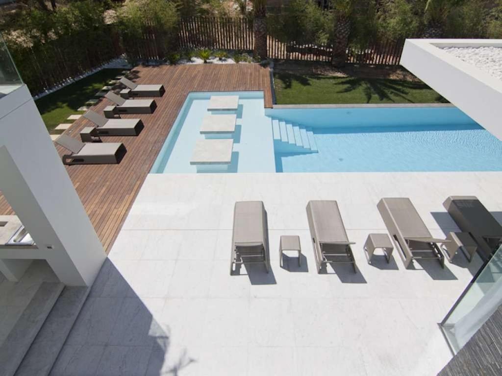 Phenomenal Algarve Villa Villa Flowerscape 4 Bedrooms Steam Room & Home view 5