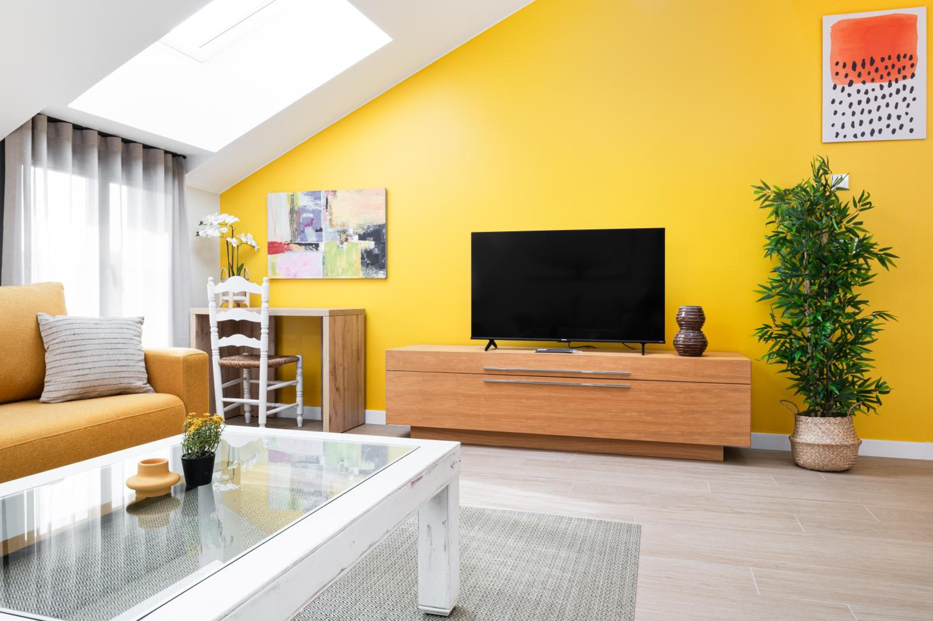 Apartamentos Torre del Reloj