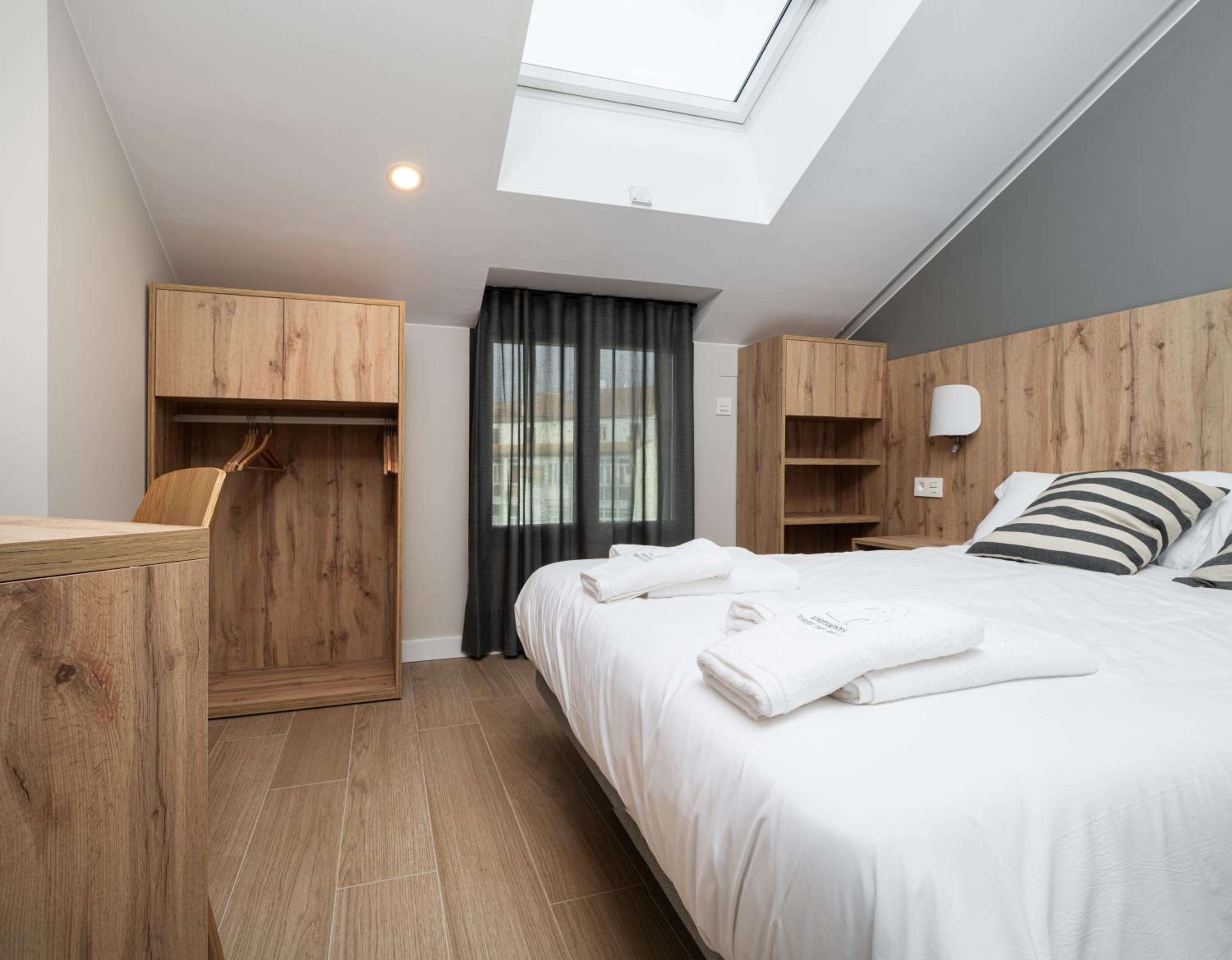 Apartamentos Torre del Reloj