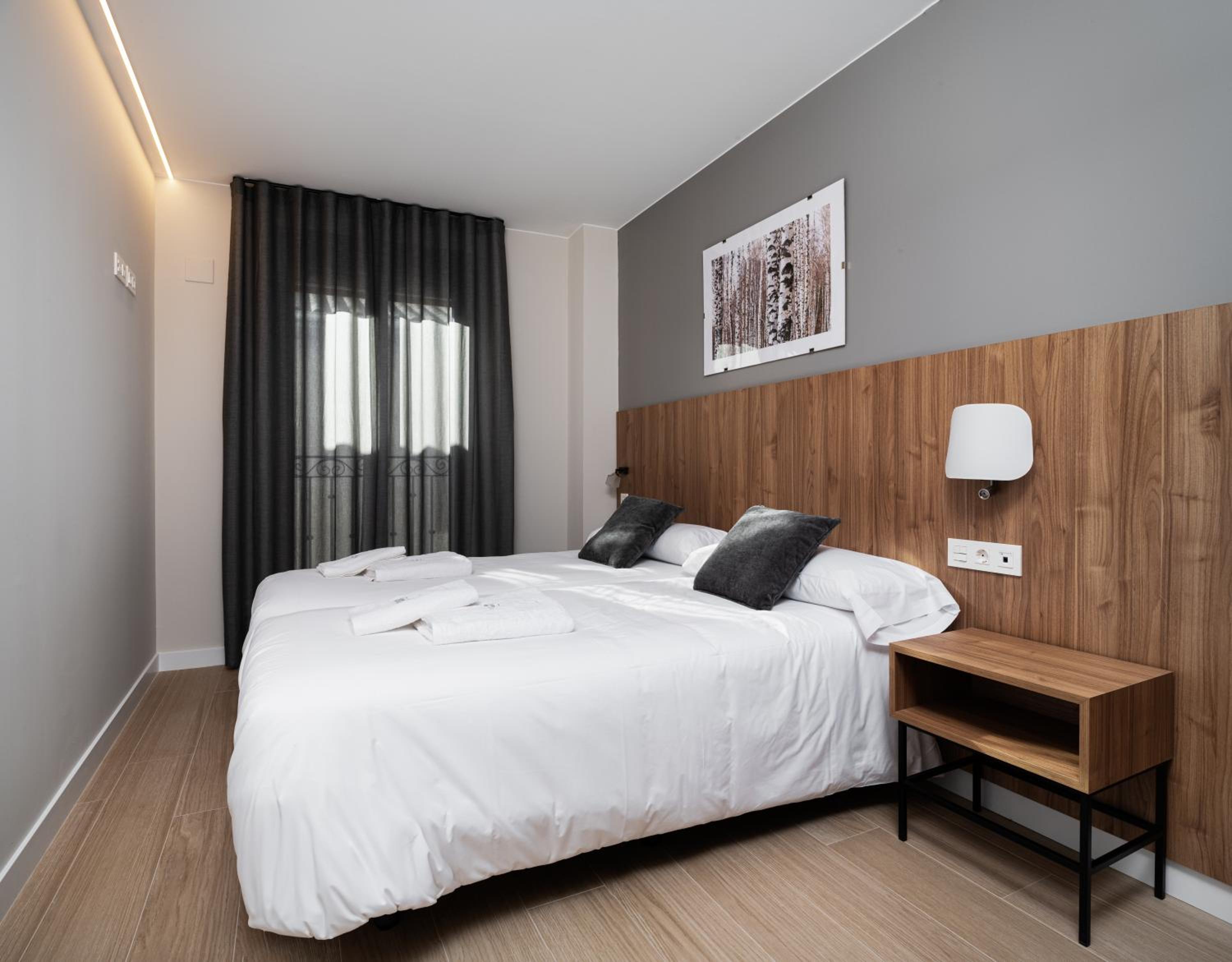 Apartamentos Torre del Reloj