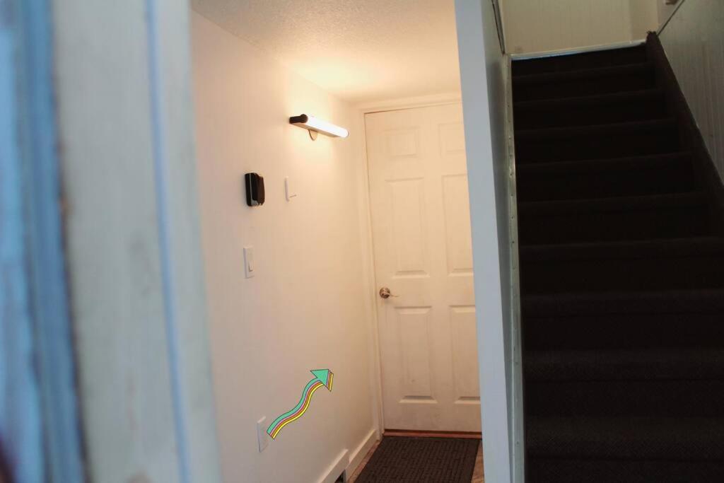 Yellowknife Downtown 50a avenue Retreat