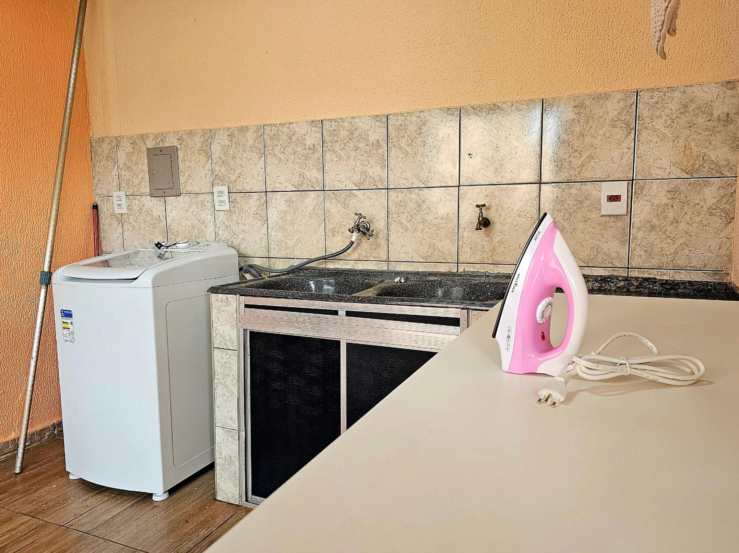 Casa 4 quartos Piscina prox Paraguai e Itaipu