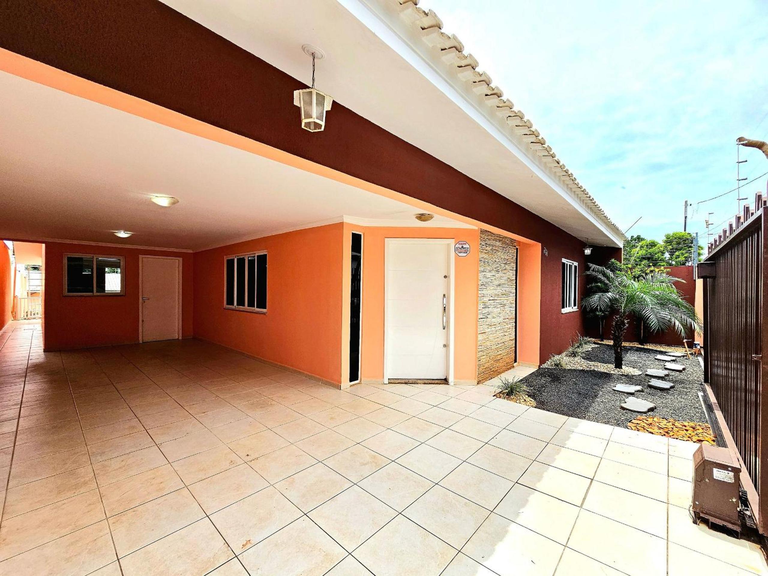 Casa 4 quartos Piscina prox Paraguai e Itaipu