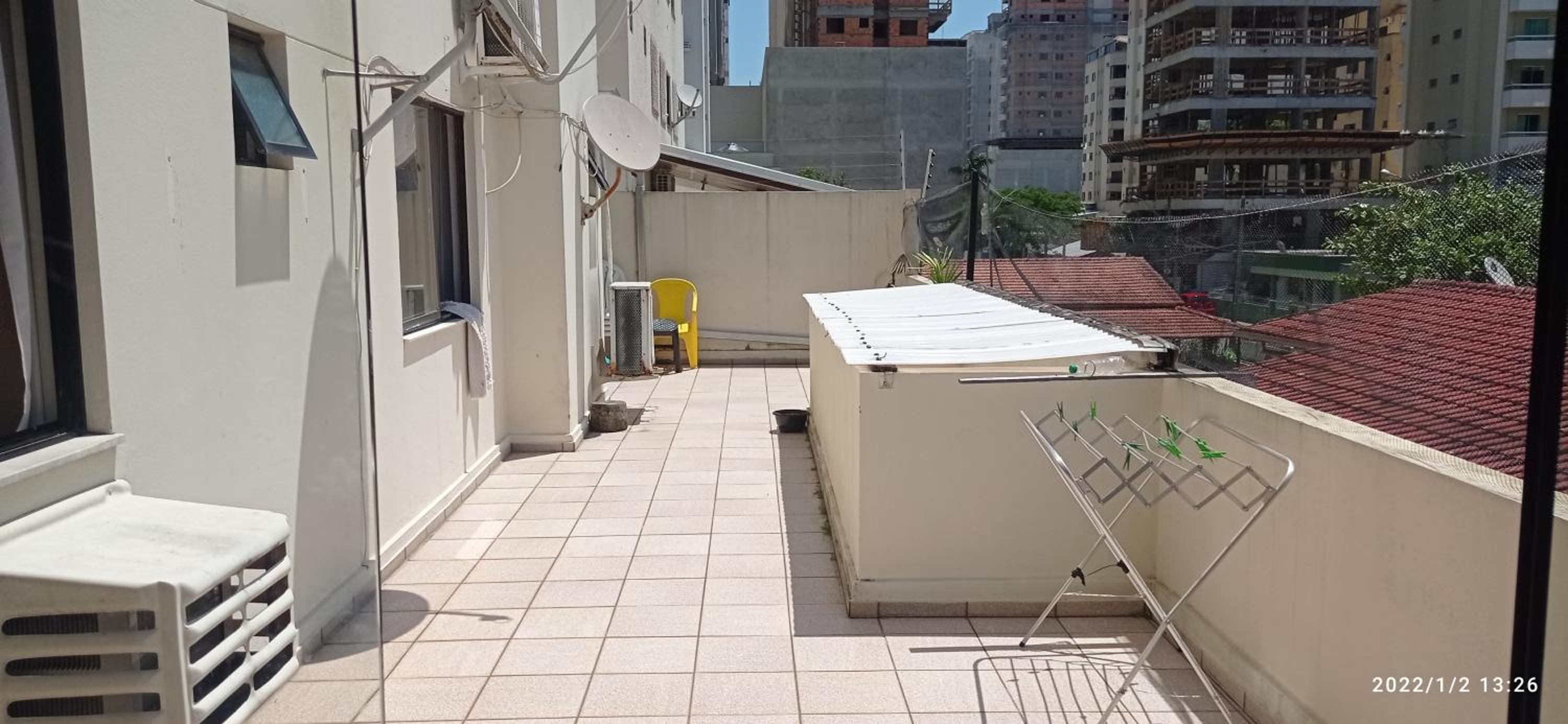 Apartamento meia praia