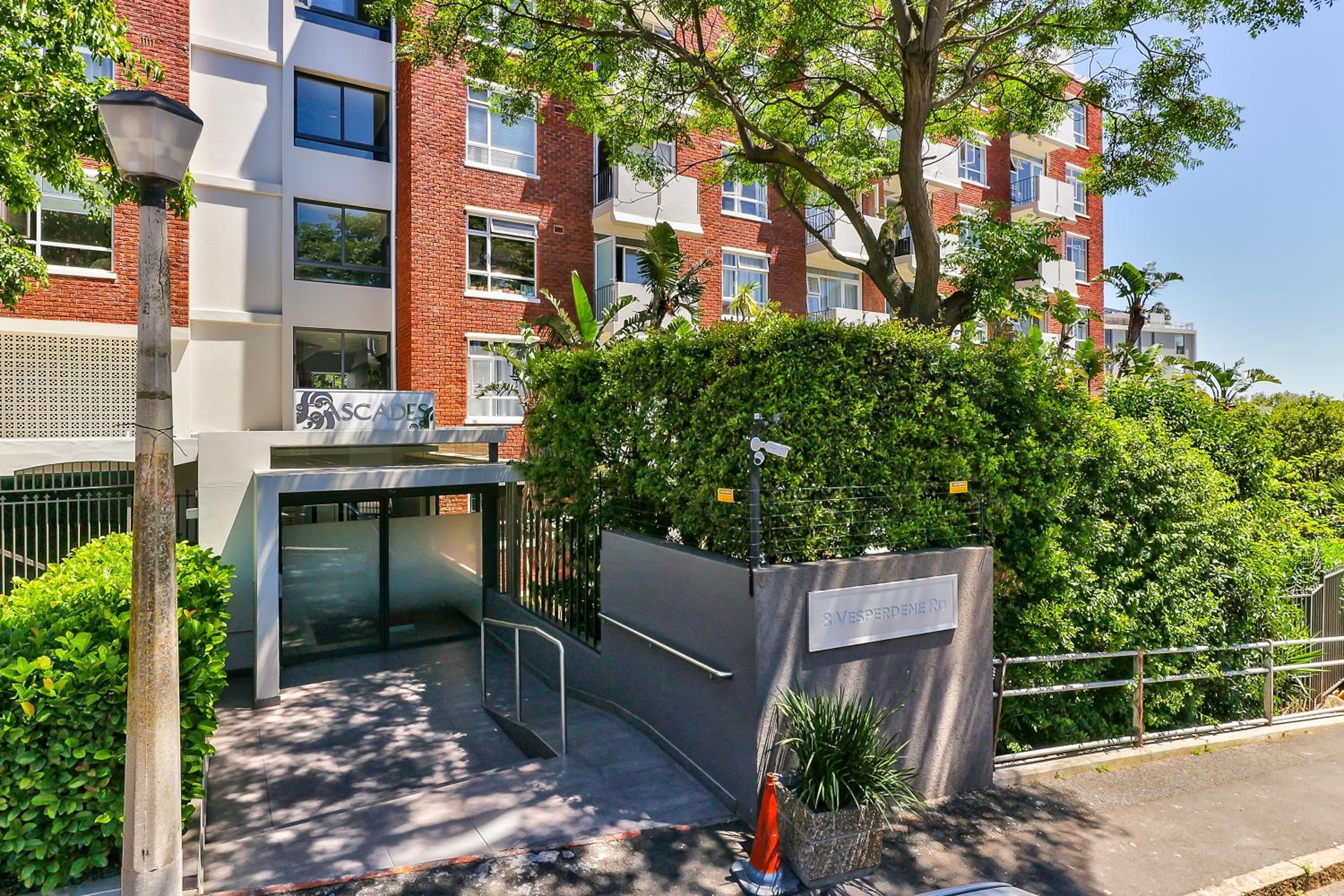 Beautiful studio in convenient Green Point