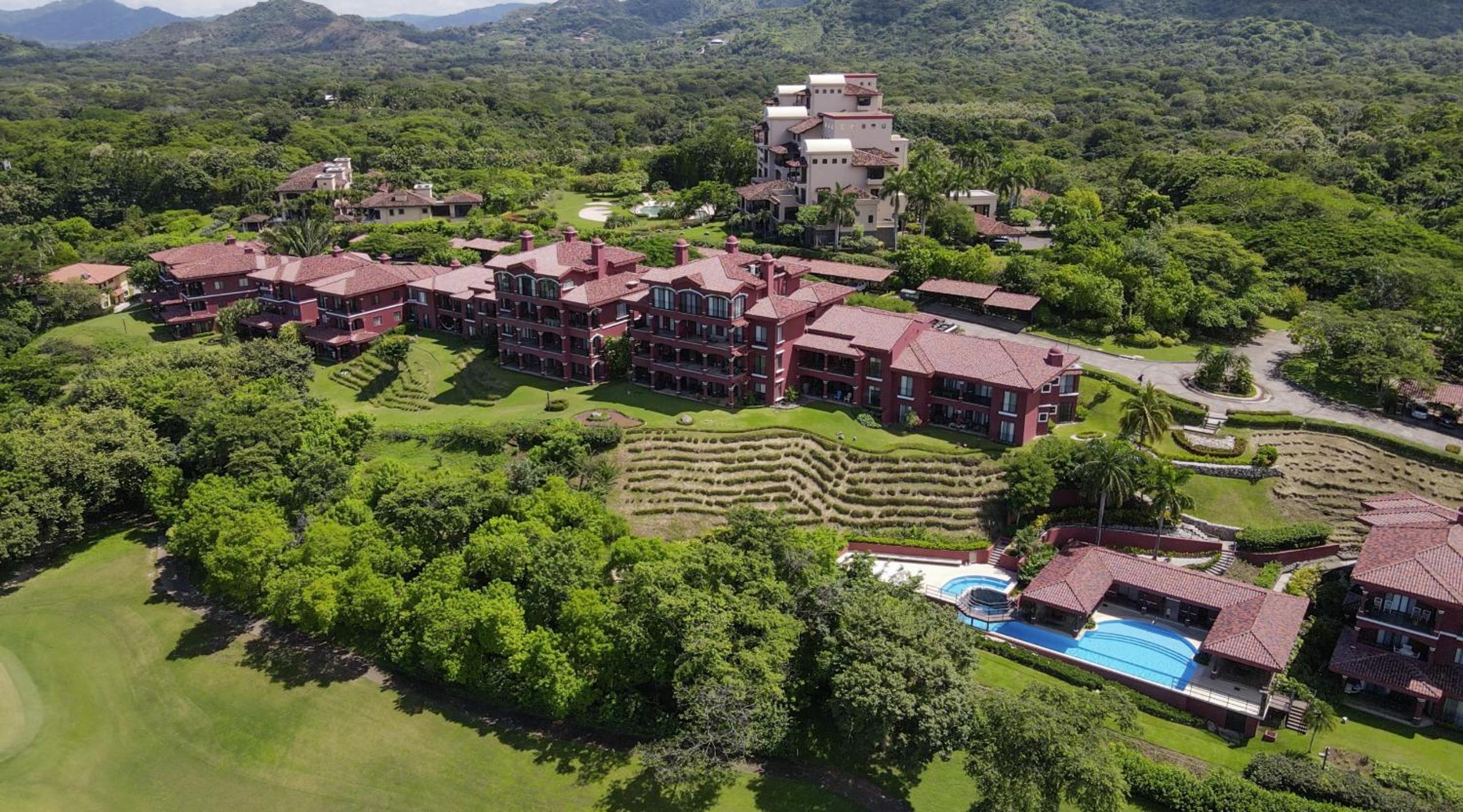 Serene 3BR Condo - Bougainvillea - Reserva Conchal Golf Resort