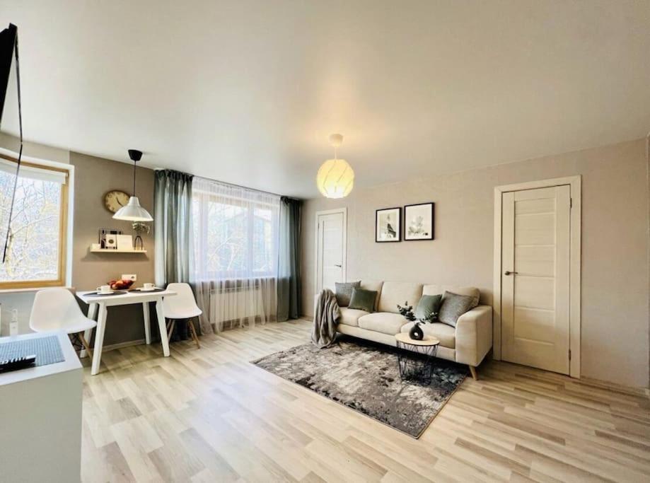 Comfort Apartment In Narva City Center
