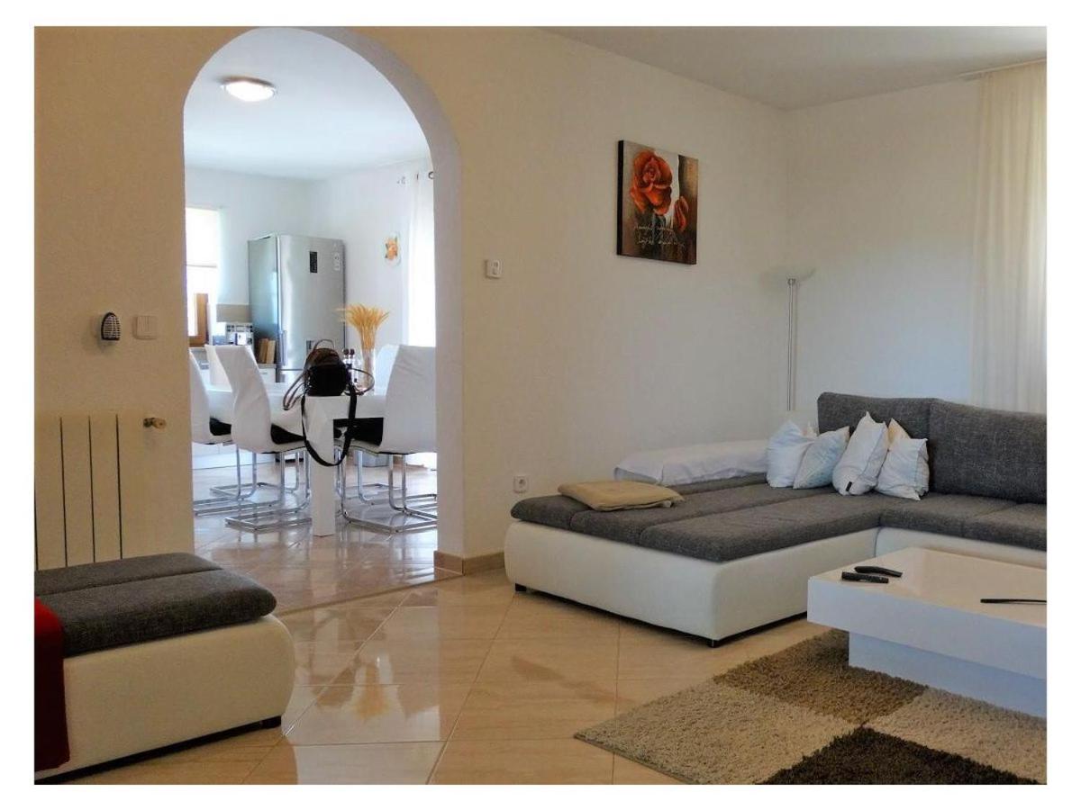 Villa Zara