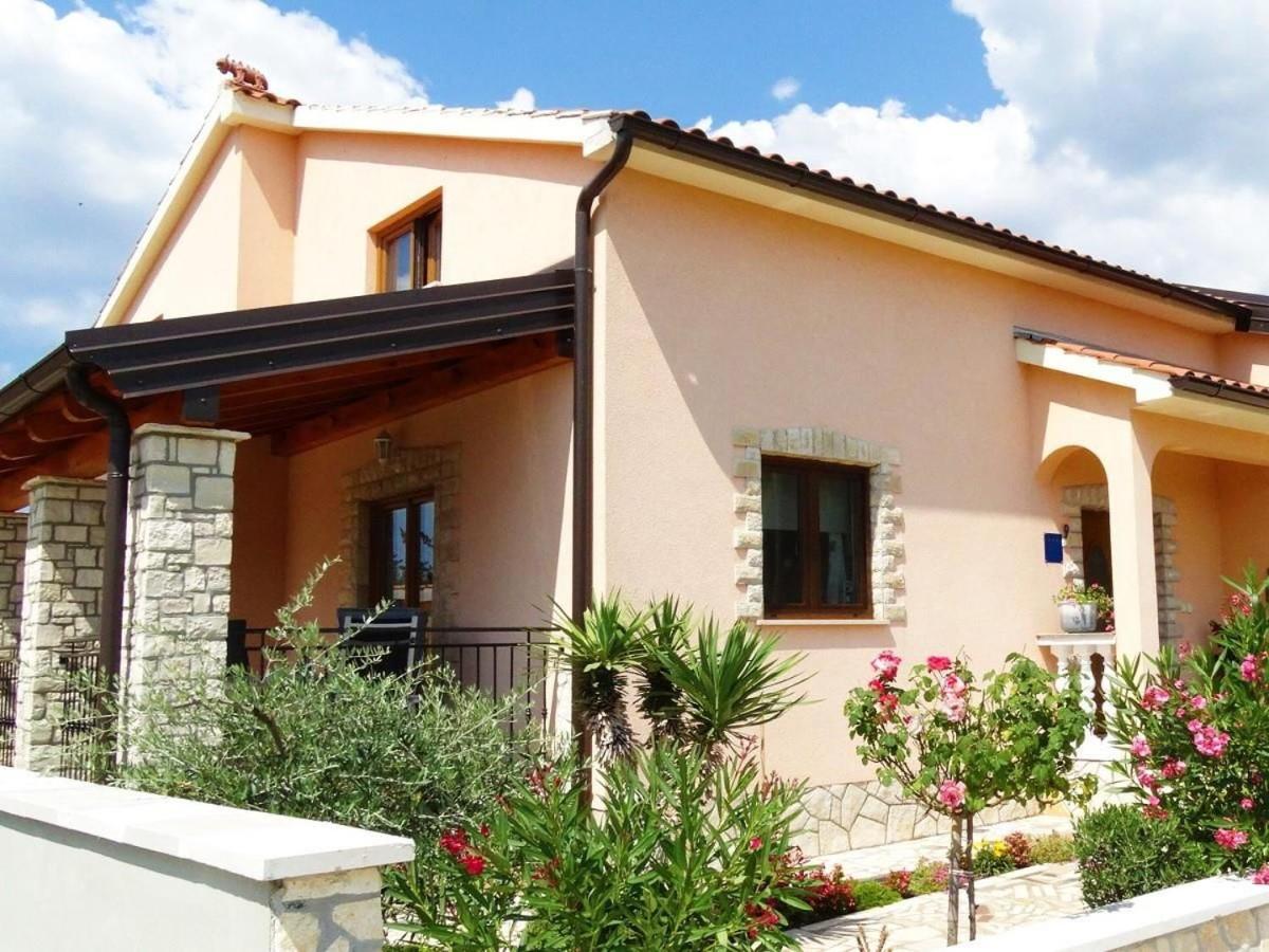 Villa Zara