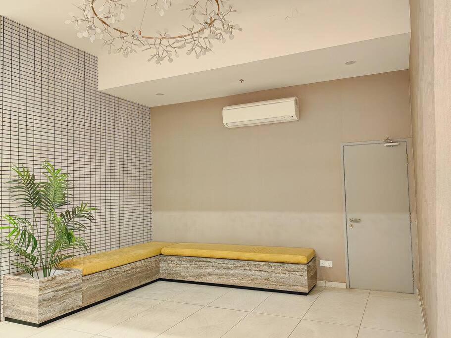 Bukit Indah 1/Studio/Aeon Mall