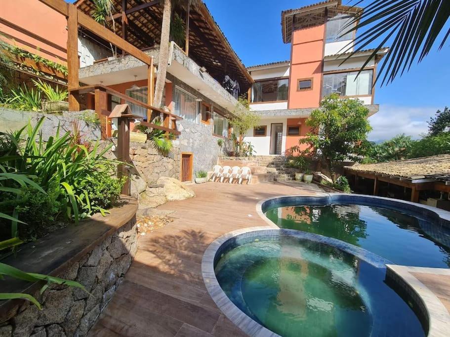 Guest House - Natal e Réveillon na Ilhabela! Corre!