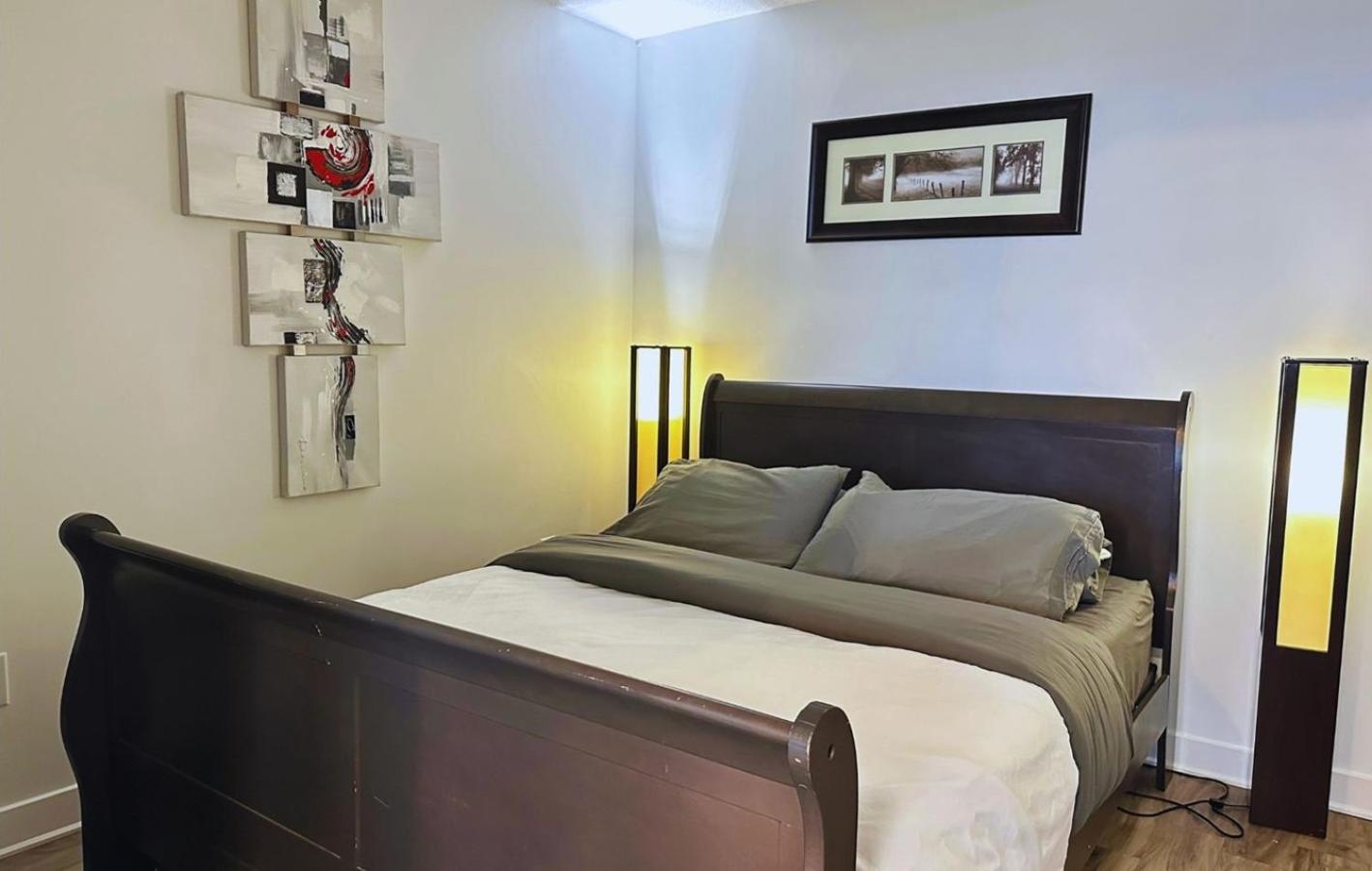 Stunning 2 BDRMS with lake view