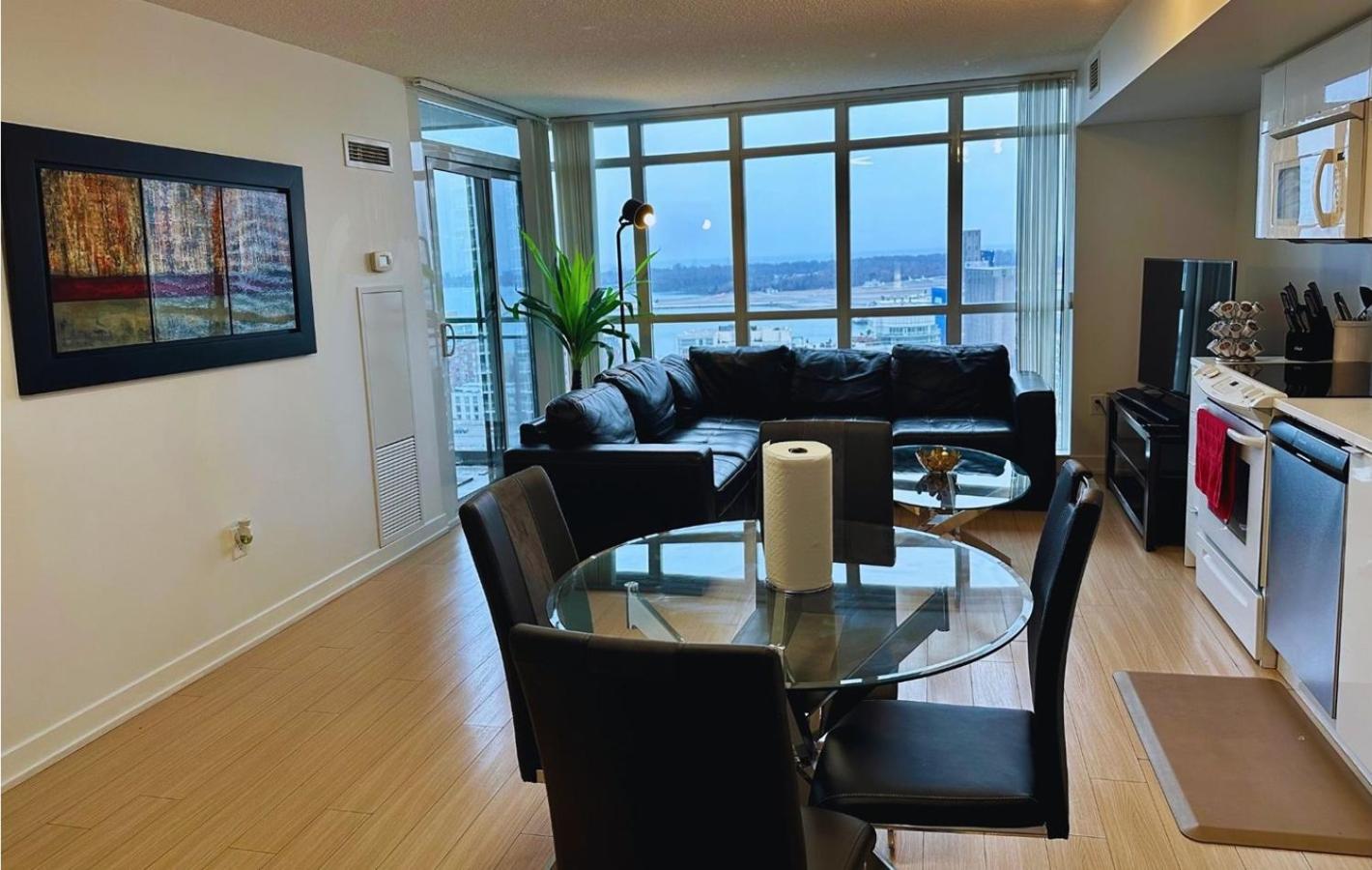 Stunning 2 BDRMS with lake view