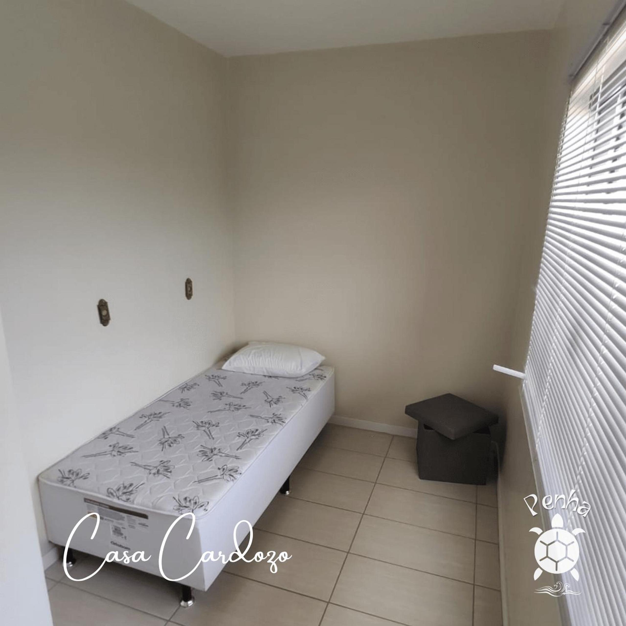Casa para 11 pessoas a 250 metros do Beto Carrero