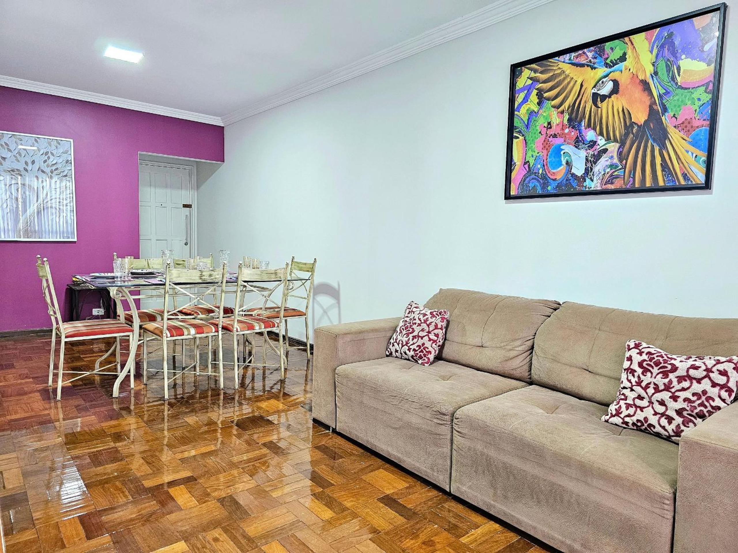 Apt Centro de Foz, para até 8 pessoas com garagem