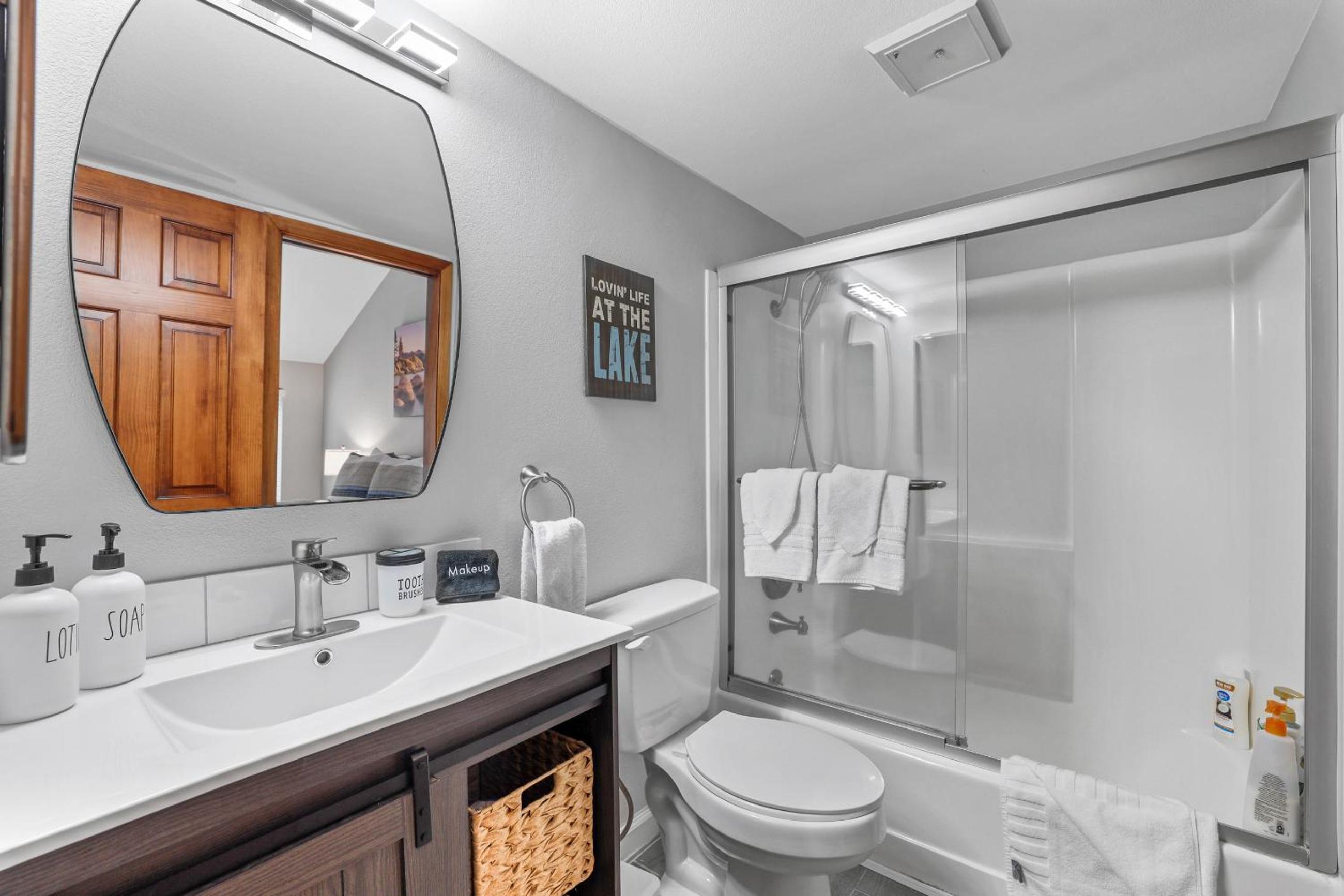 Alpine Escape: Tahoe Oasis Steps from Lake - Property Image 41