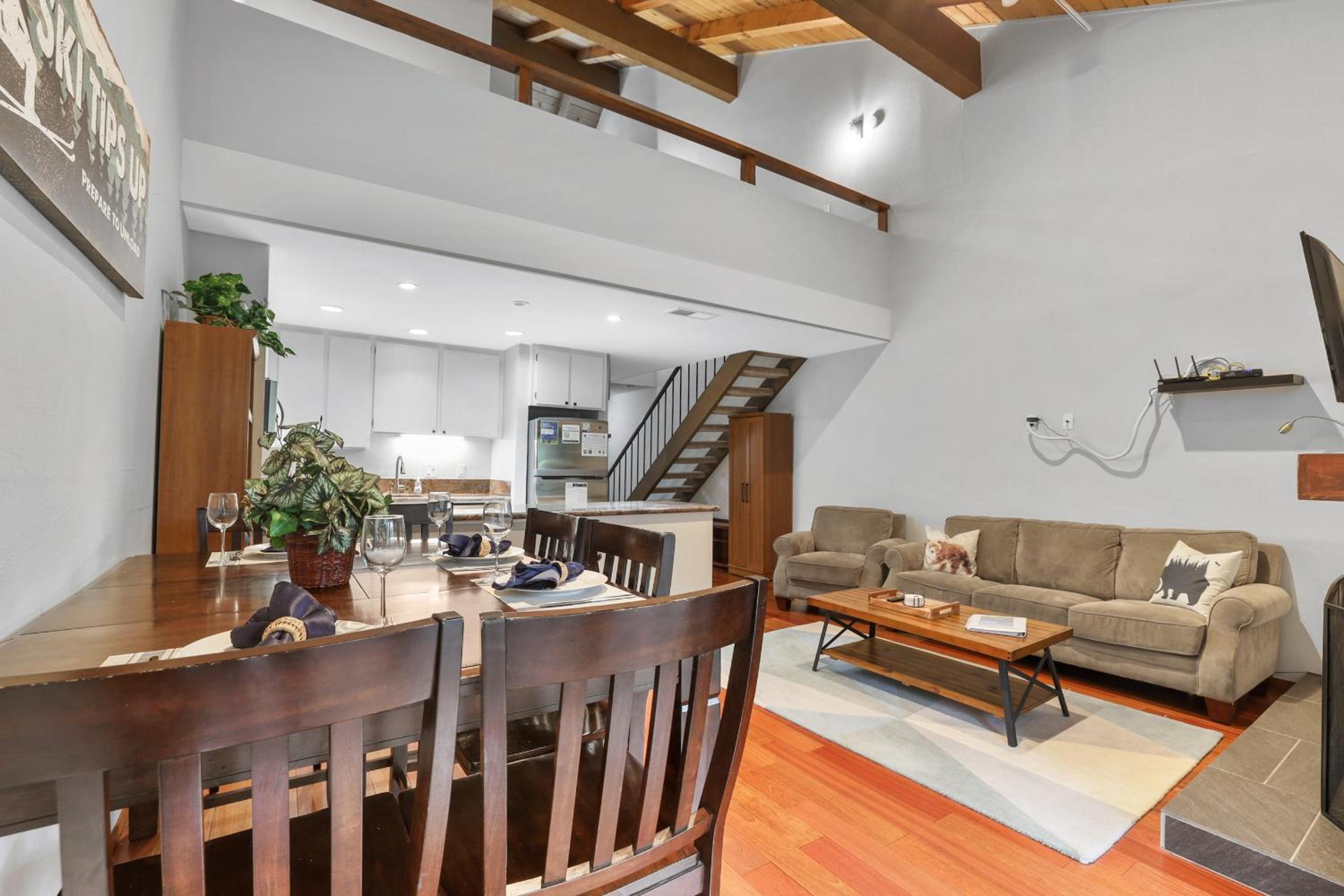 Alpine Escape: Tahoe Oasis Steps from Lake - Property Image 34