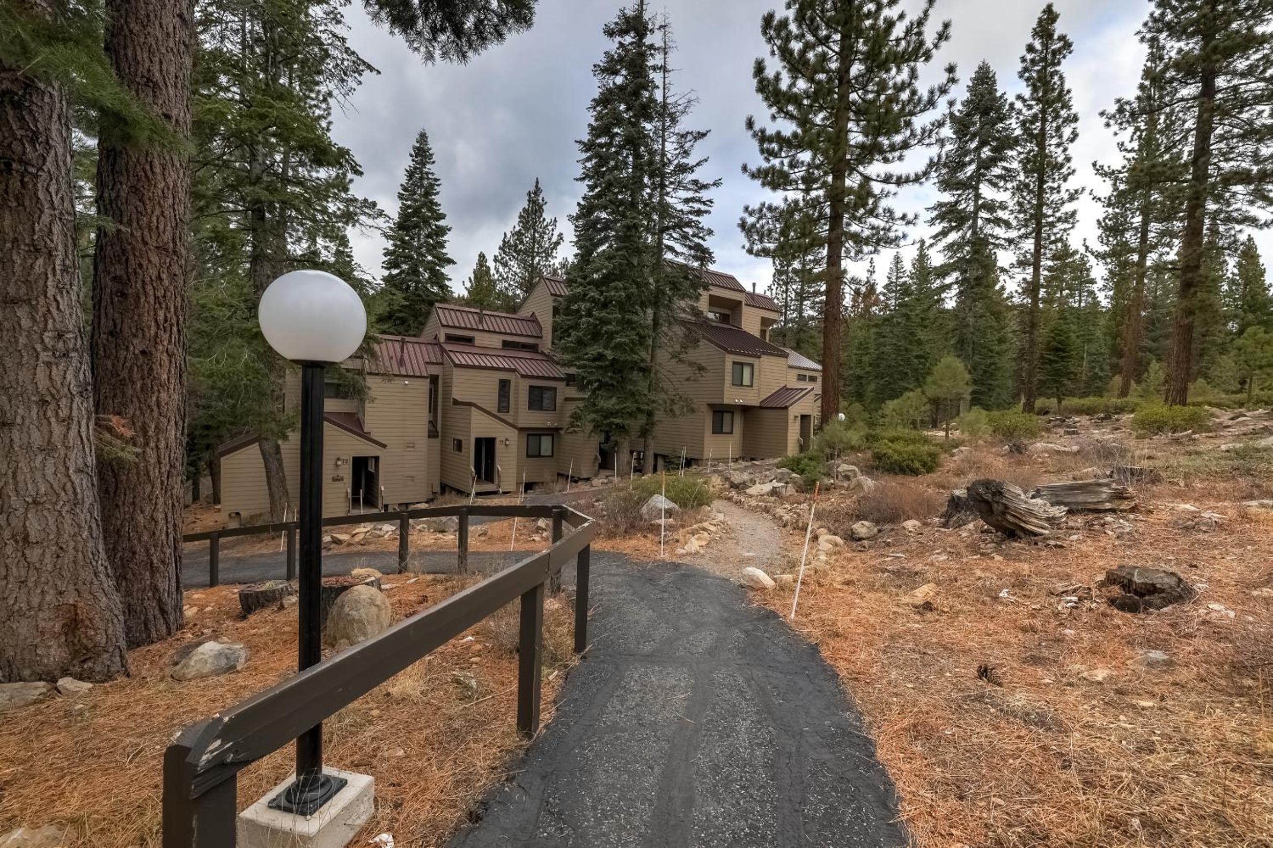 Alpine Escape: Tahoe Oasis Steps from Lake - Property Image 5