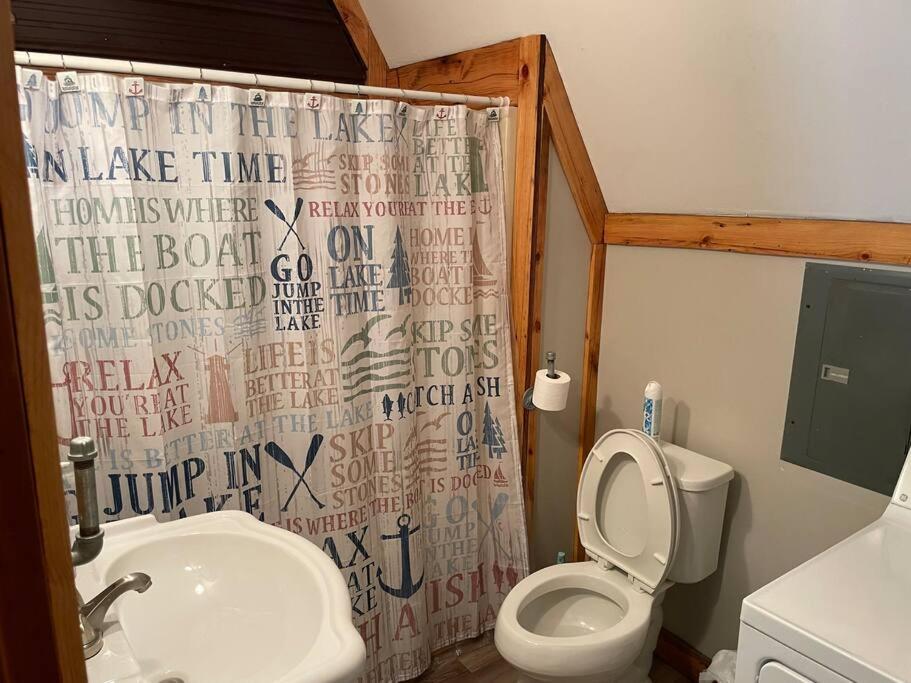 Musky Hideaway Cabin