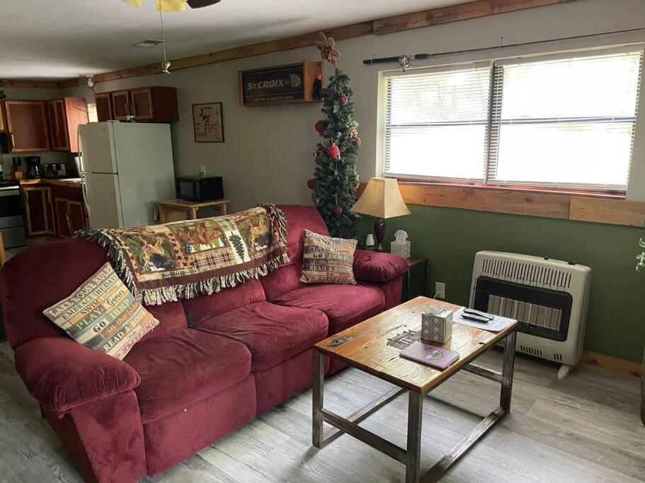 Musky Hideaway Cabin