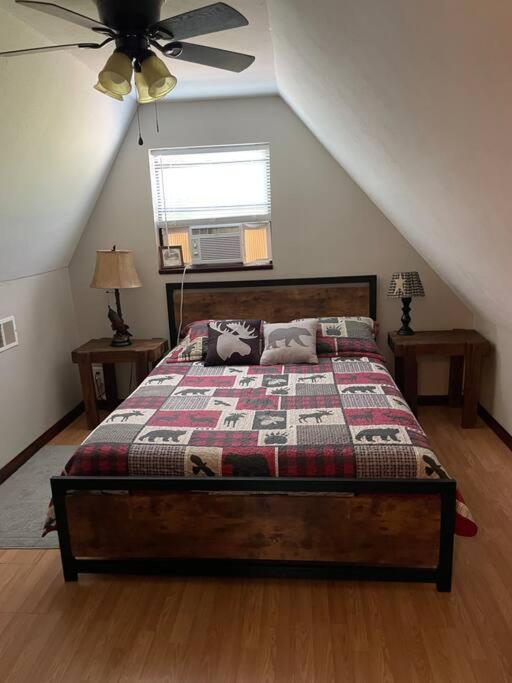 Musky Hideaway Cabin