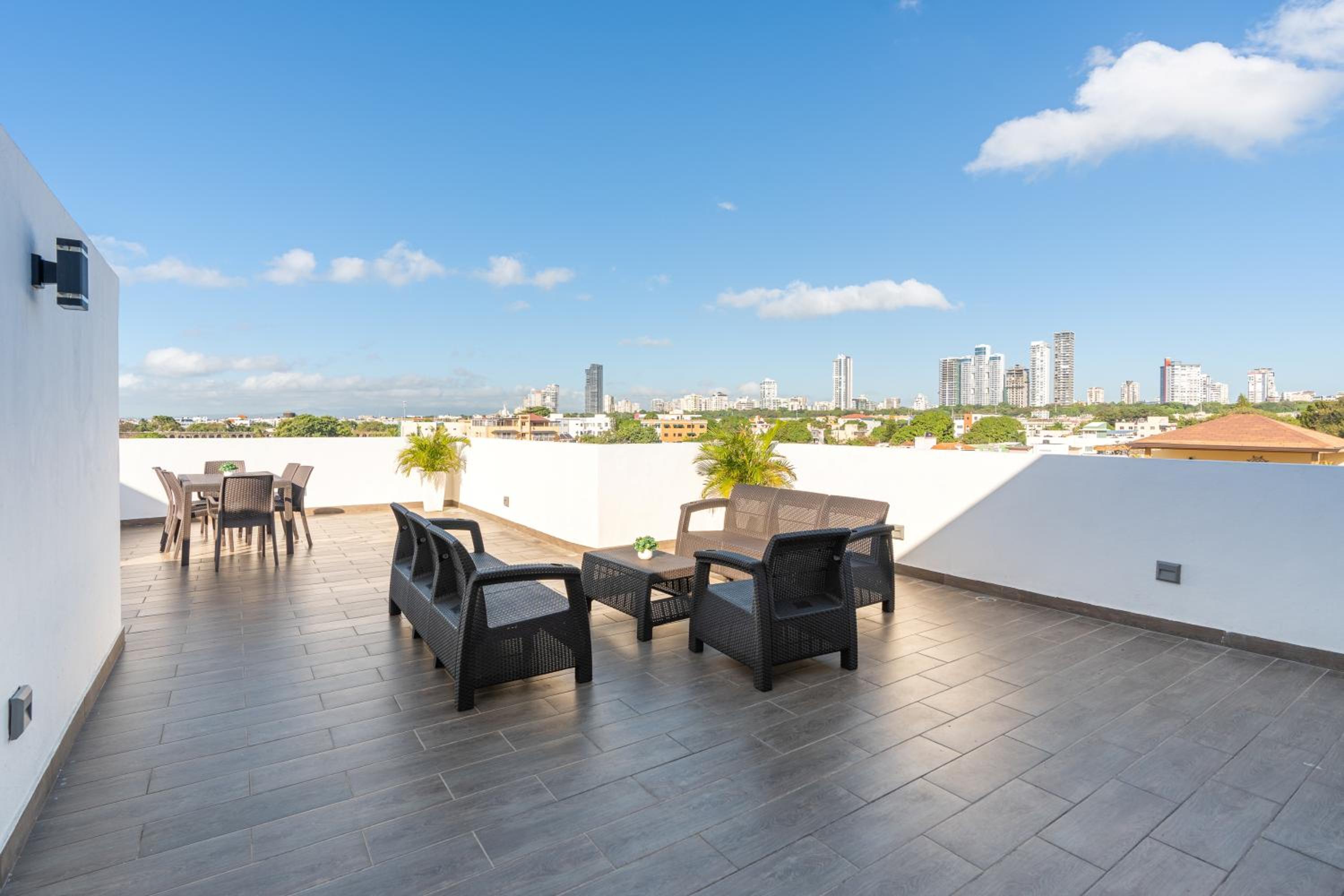 Spectacular Condo Near Colonial Zone