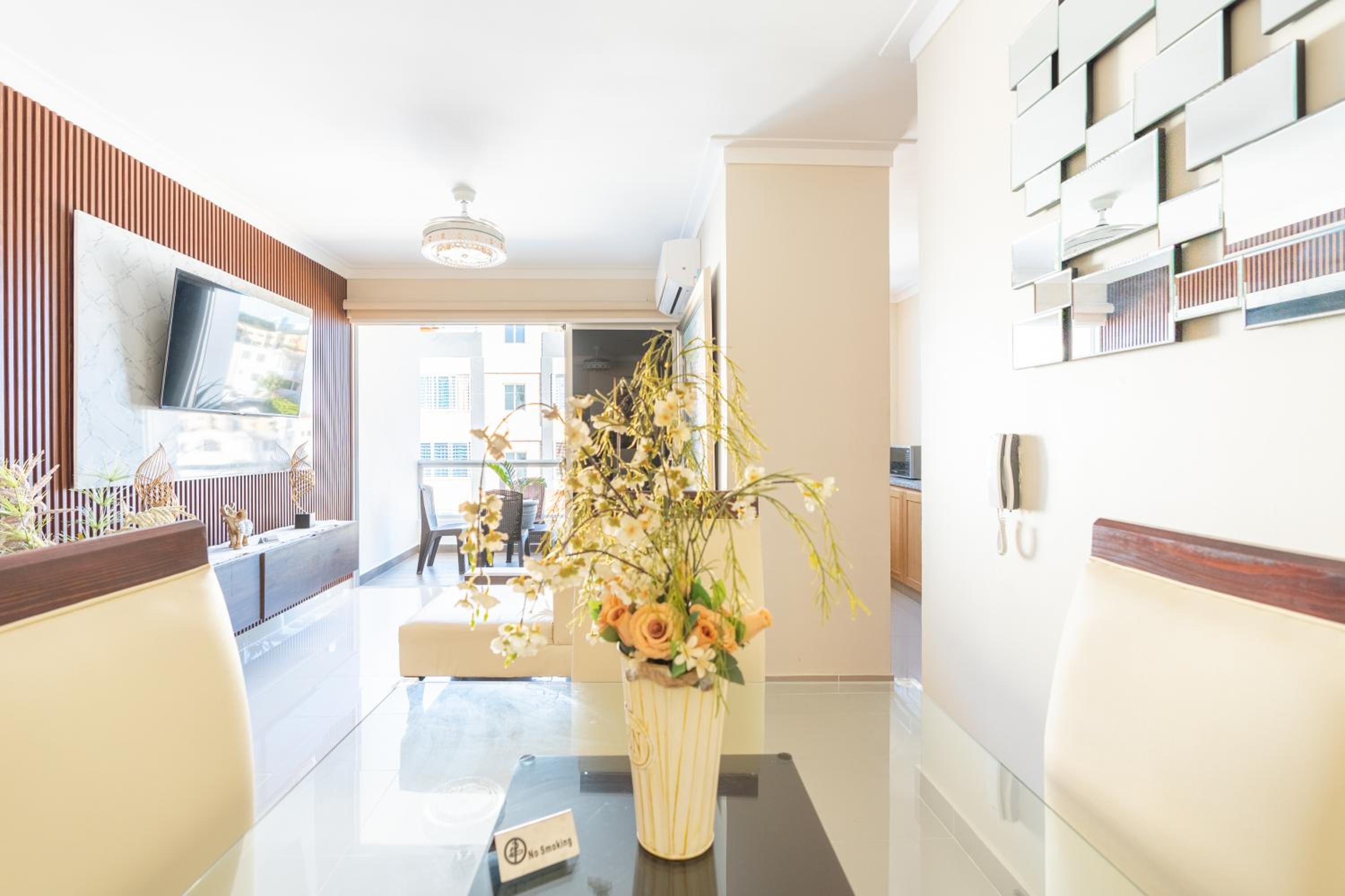 Spectacular Condo Near Colonial Zone