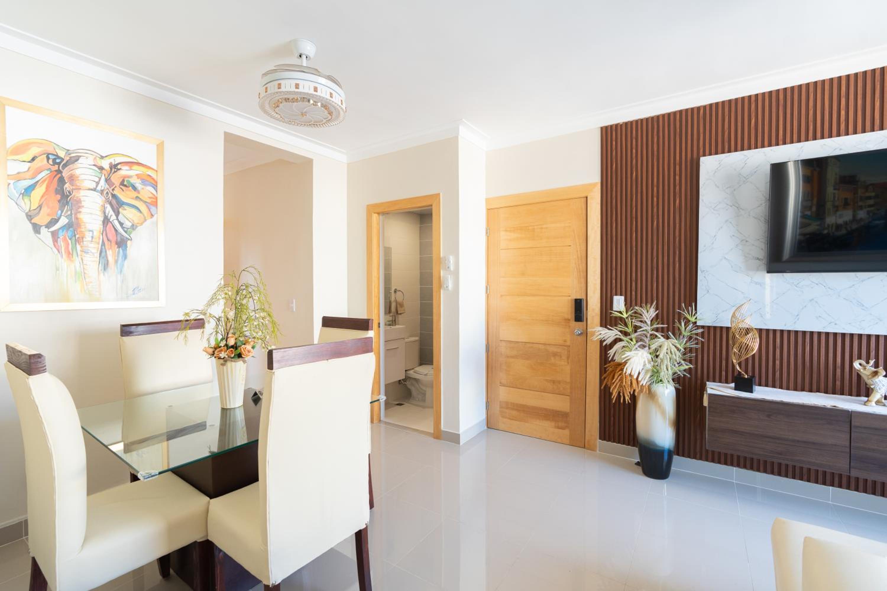 Spectacular Condo Near Colonial Zone