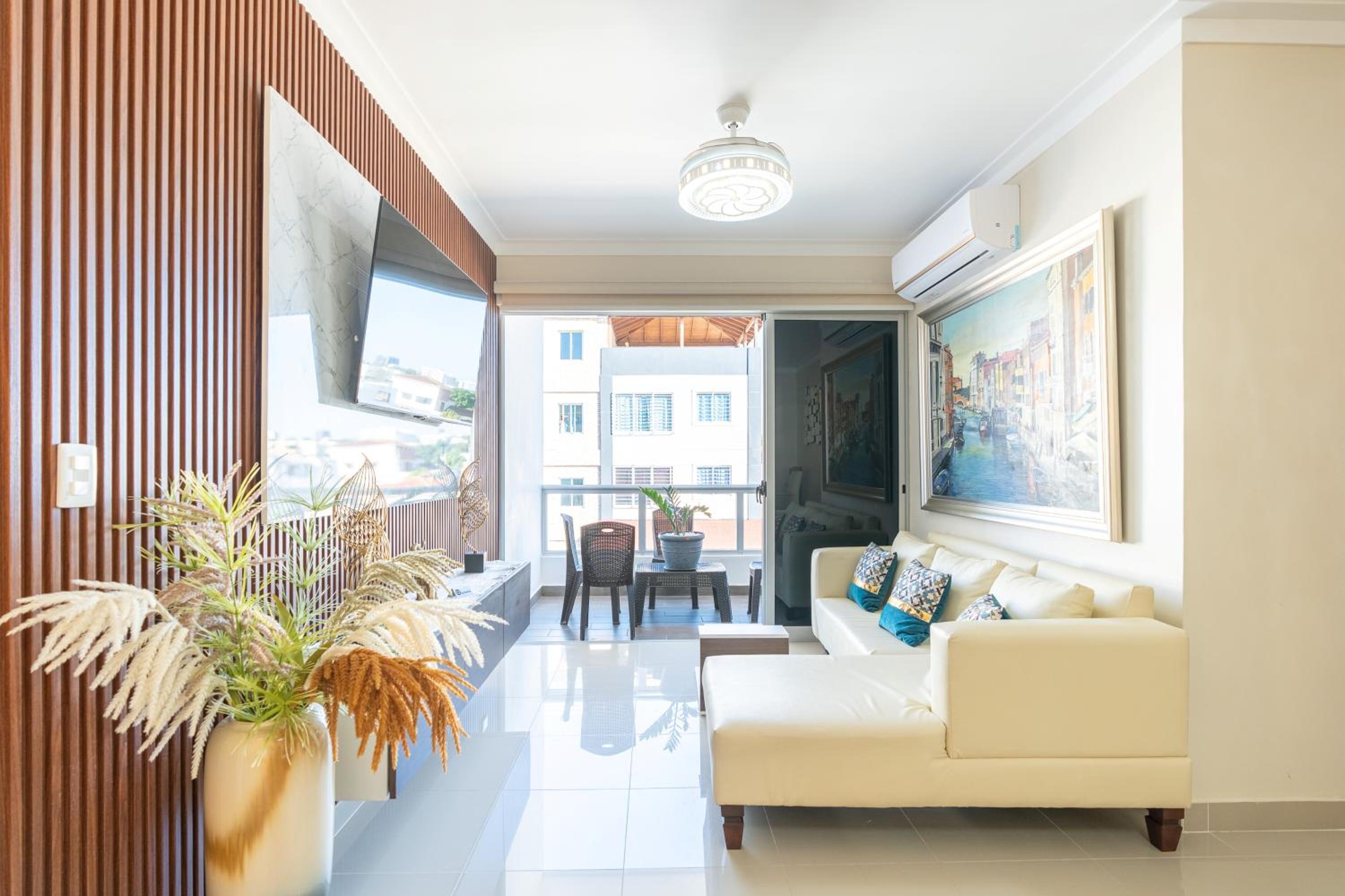 Spectacular Condo Near Colonial Zone