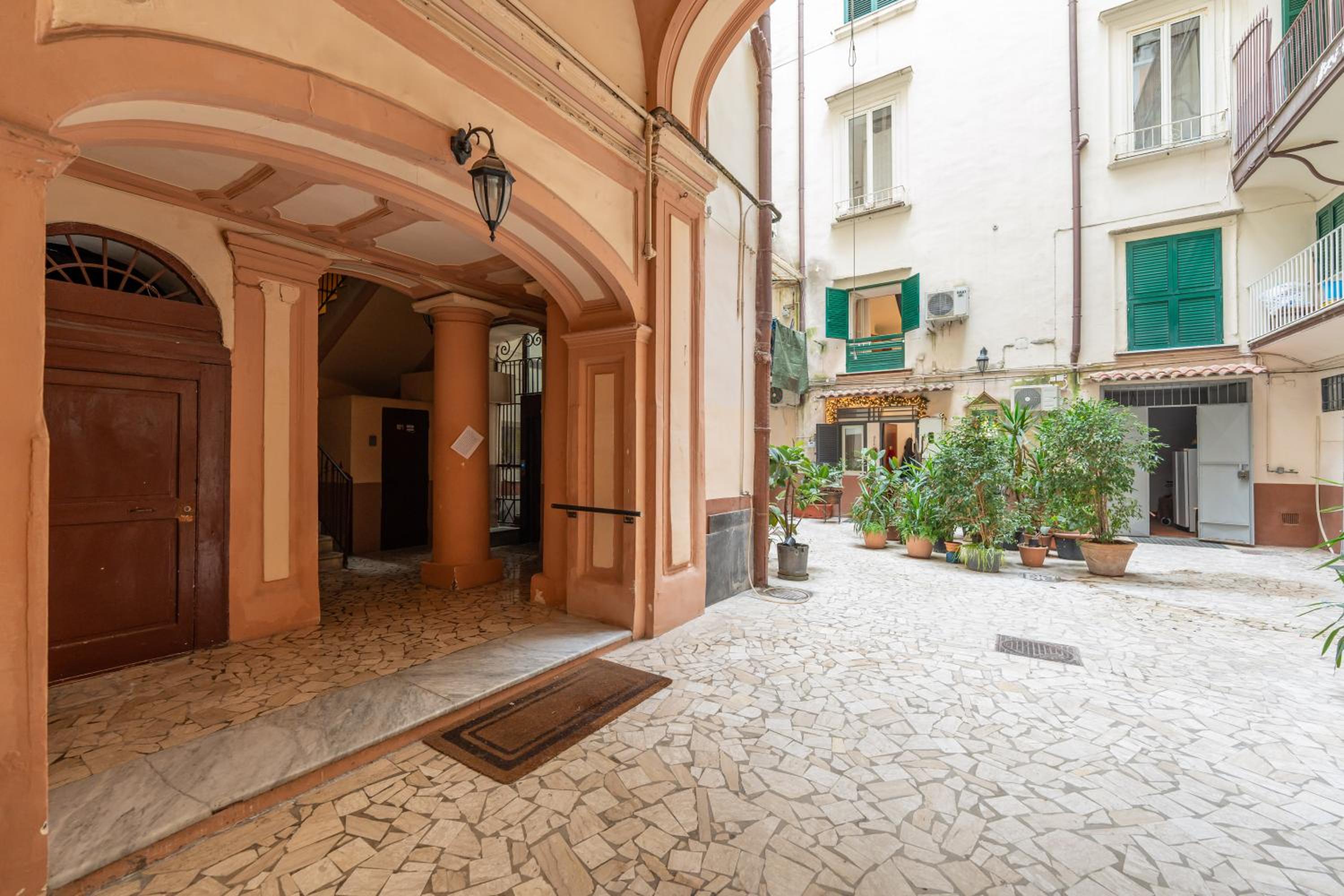 5 Santi Rooms