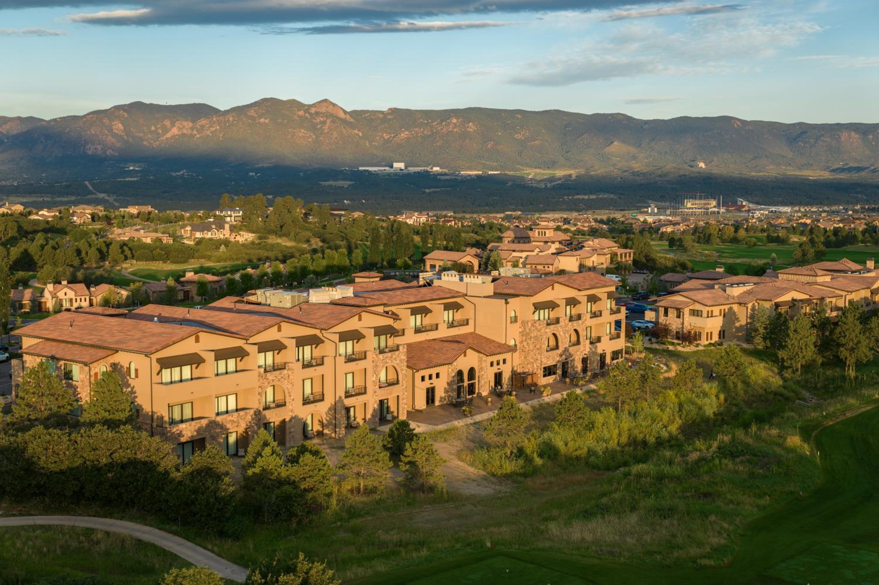 Flying Horse Resort & Club