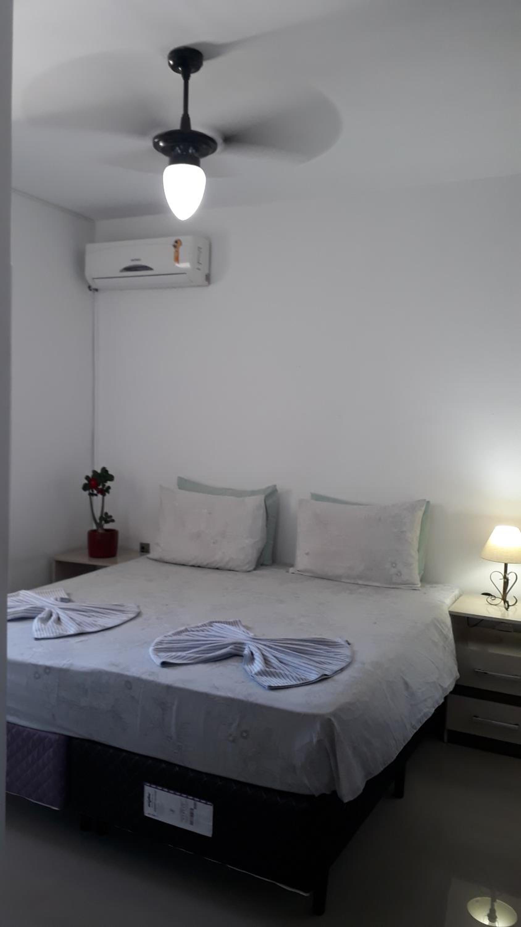Apartamento confortável em Canasvieiras pertinho do mar.