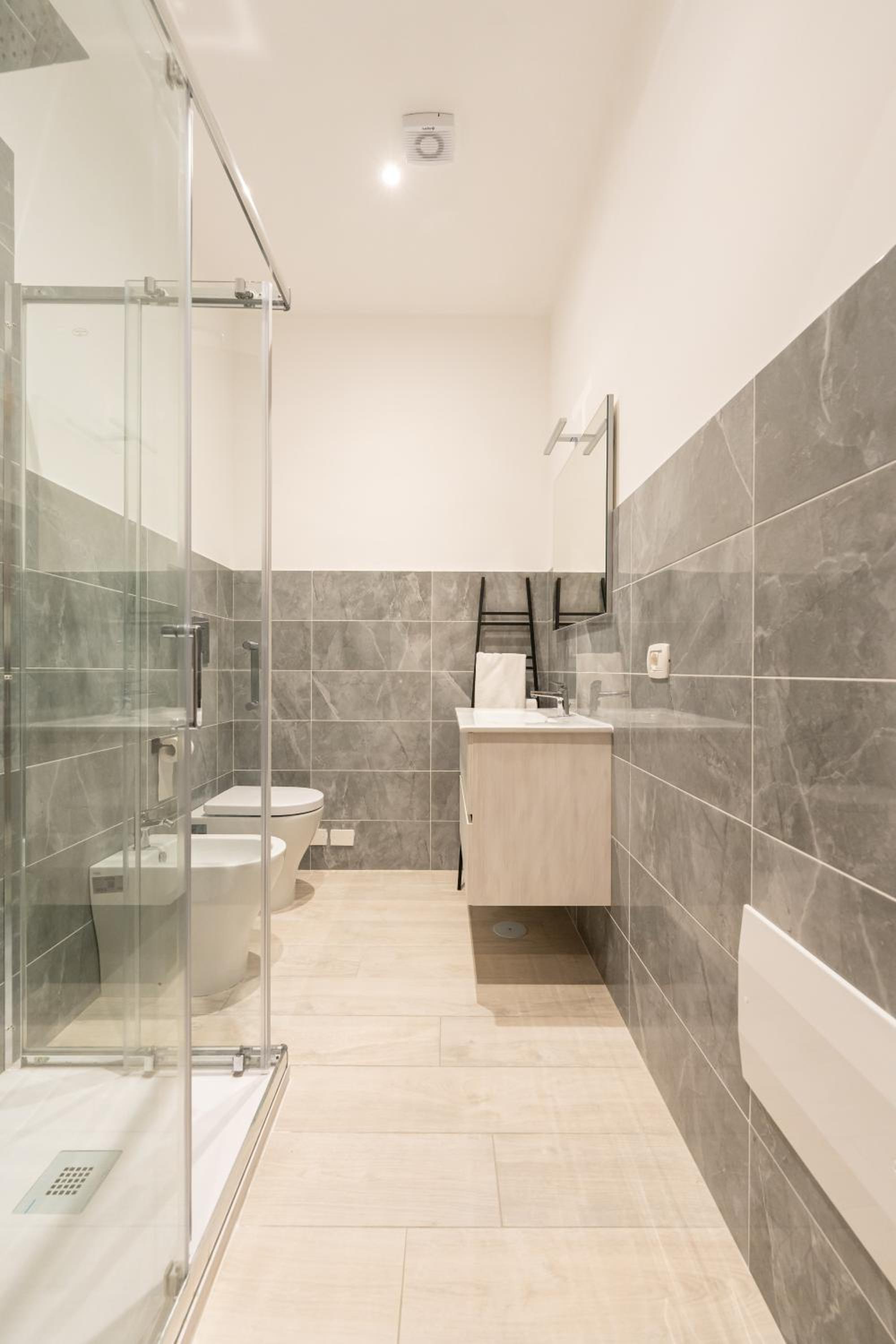 5 Santi Rooms